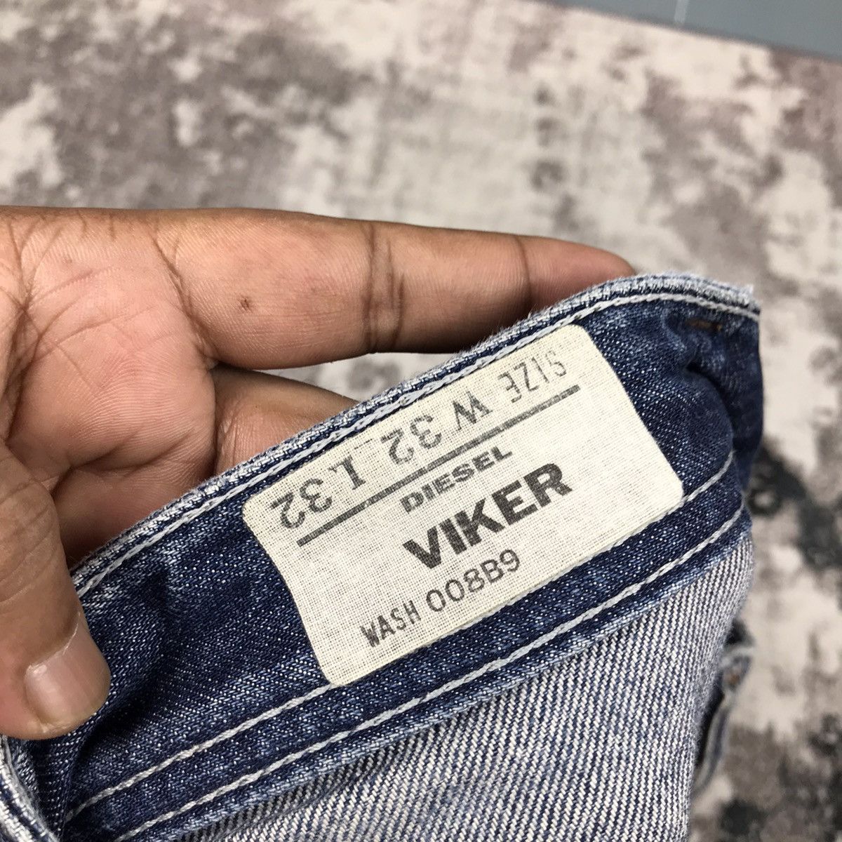 Diesel Vintage Diesel Viker Distressed Light Wash Denim Jeans Size US 34 / EU 50 - 16 Thumbnail