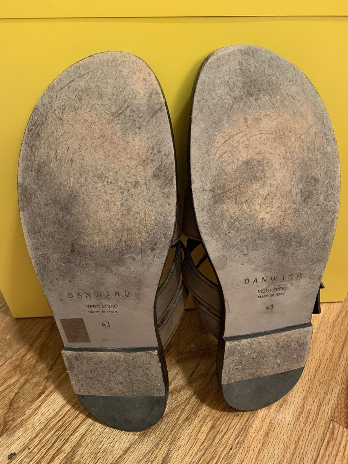 DANWARD Leather slides, EU43, made in Italy Size US 10 / EU 43 - 7 Thumbnail