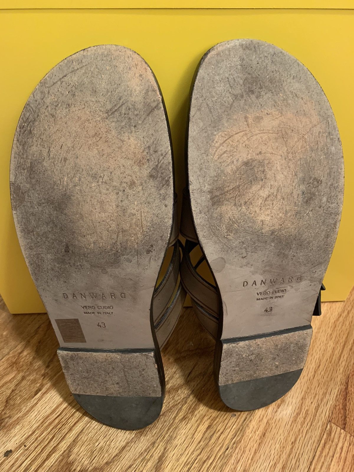 DANWARD Leather slides, EU43, made in Italy Size US 10 / EU 43 - 5 Thumbnail