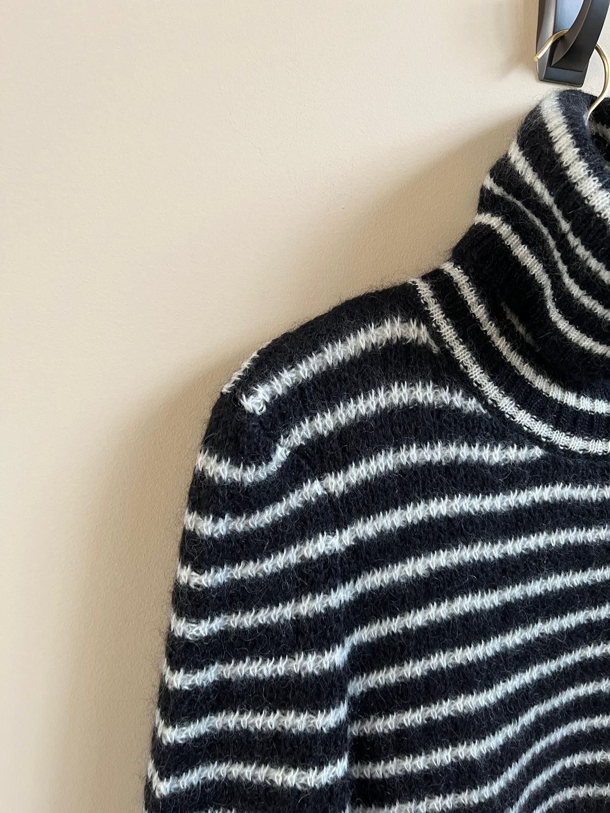 Saint Laurent Paris Small Fit Cashmere Stripe Turtleneck Sweater Black & White Size US XL / EU 56 / 4 - 5 Thumbnail