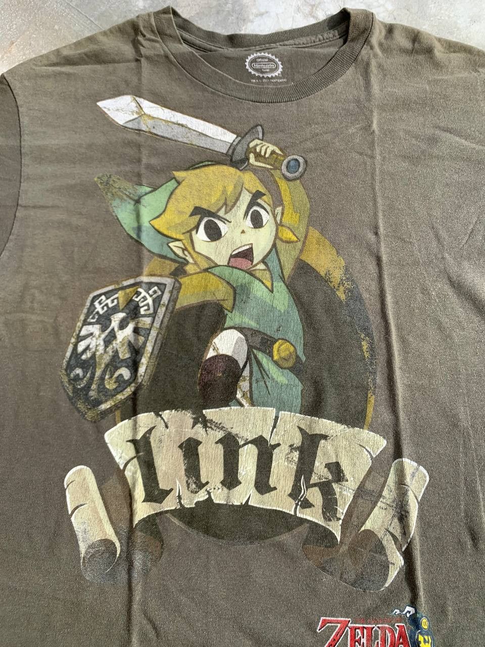 Nintendo VTG Y2K Nintendo Legends of Zelda Spirit Tracks Gaming Tee Size US L / EU 52-54 / 3 - 4 Thumbnail