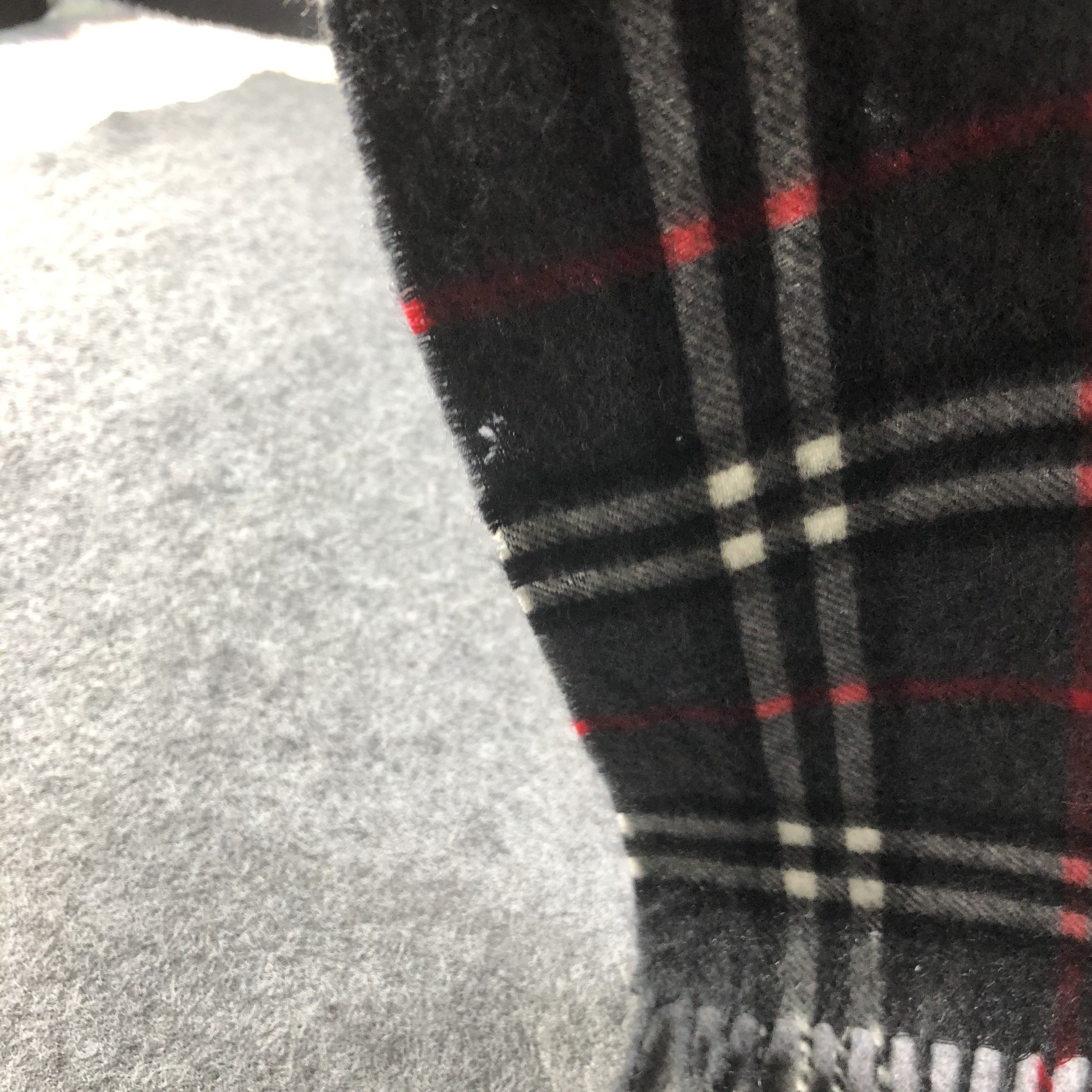 Burberry Burberrys Nova Check Cashmere Scarf Muffler V1633 Size ONE SIZE - 13 Thumbnail