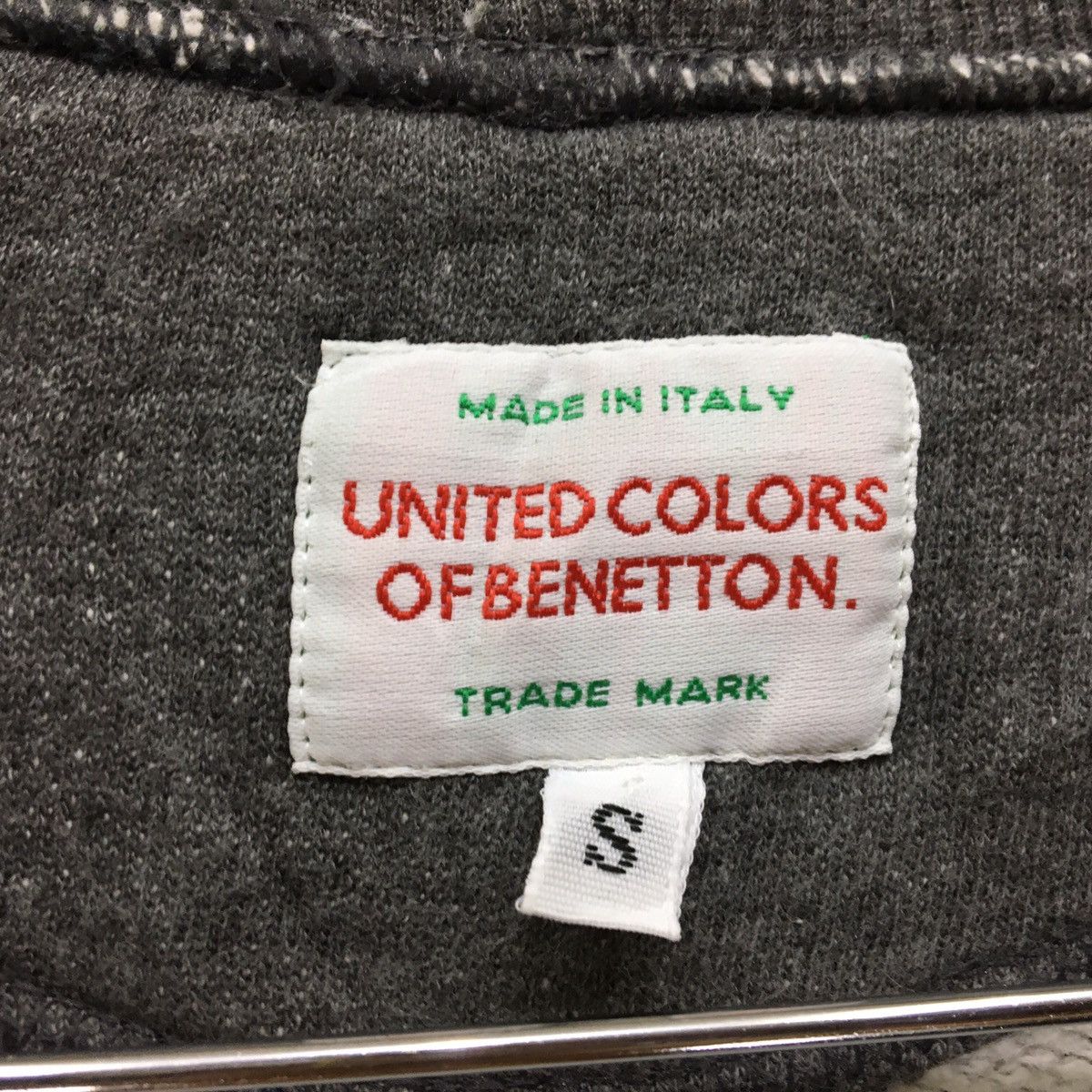 Benetton Benetton Crewneck Long Sleeve Sweatshirt Big Logo Size US S / EU 44-46 / 1 - 8 Thumbnail