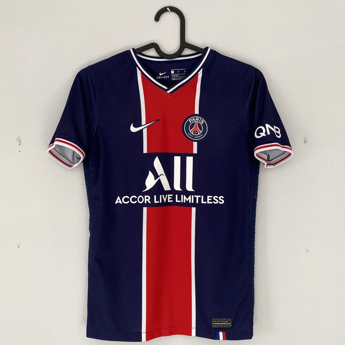 Jordan Brand × Nike 2021 PSG Paris Nike Jordan Soccer Jersey Size US XS / EU 42 / 0 - 3 Thumbnail