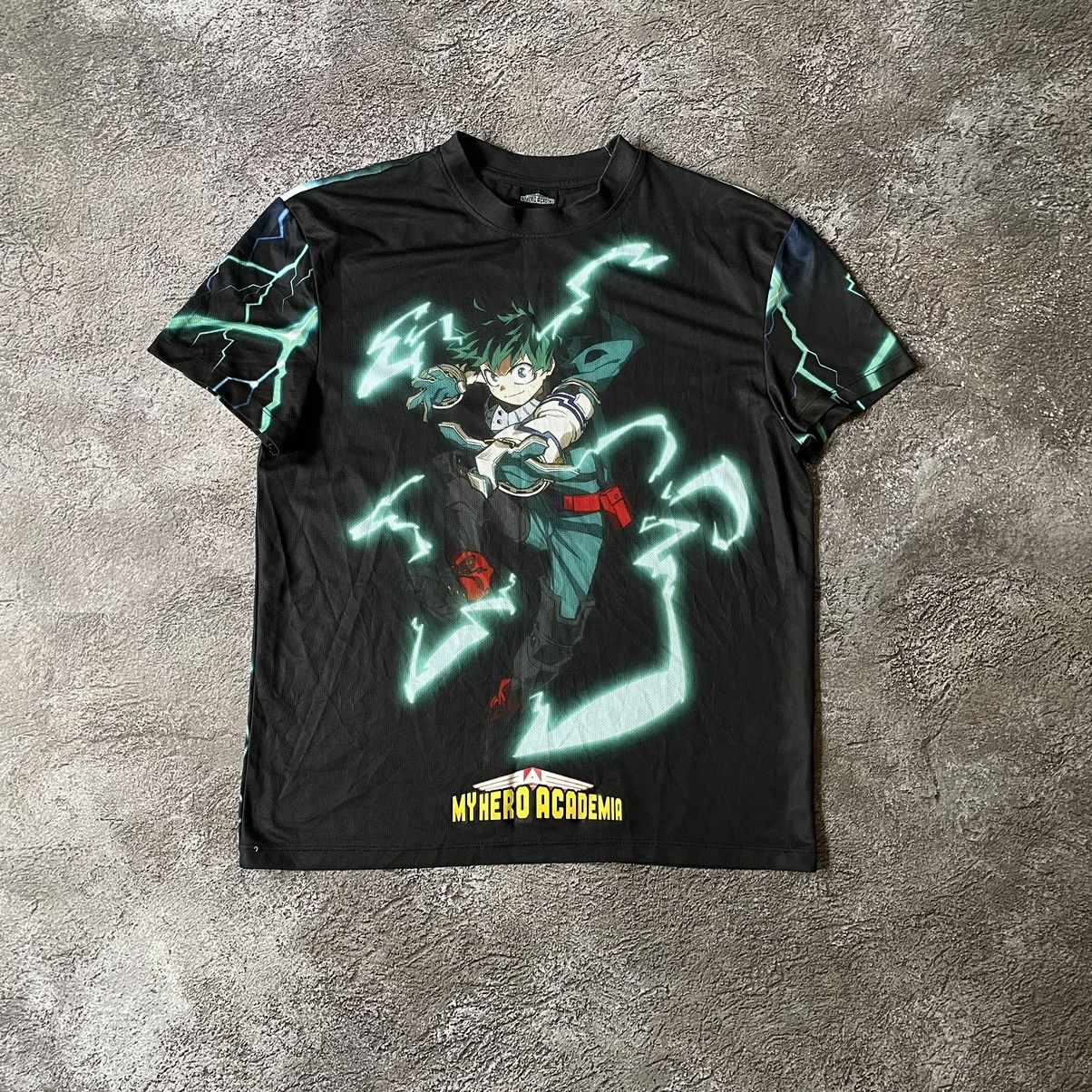 Vintage Y2K Anime Graphic Tee Sun Faded Streetwear Horror Skate L Size US L / EU 52-54 / 3 - 2 Thumbnail