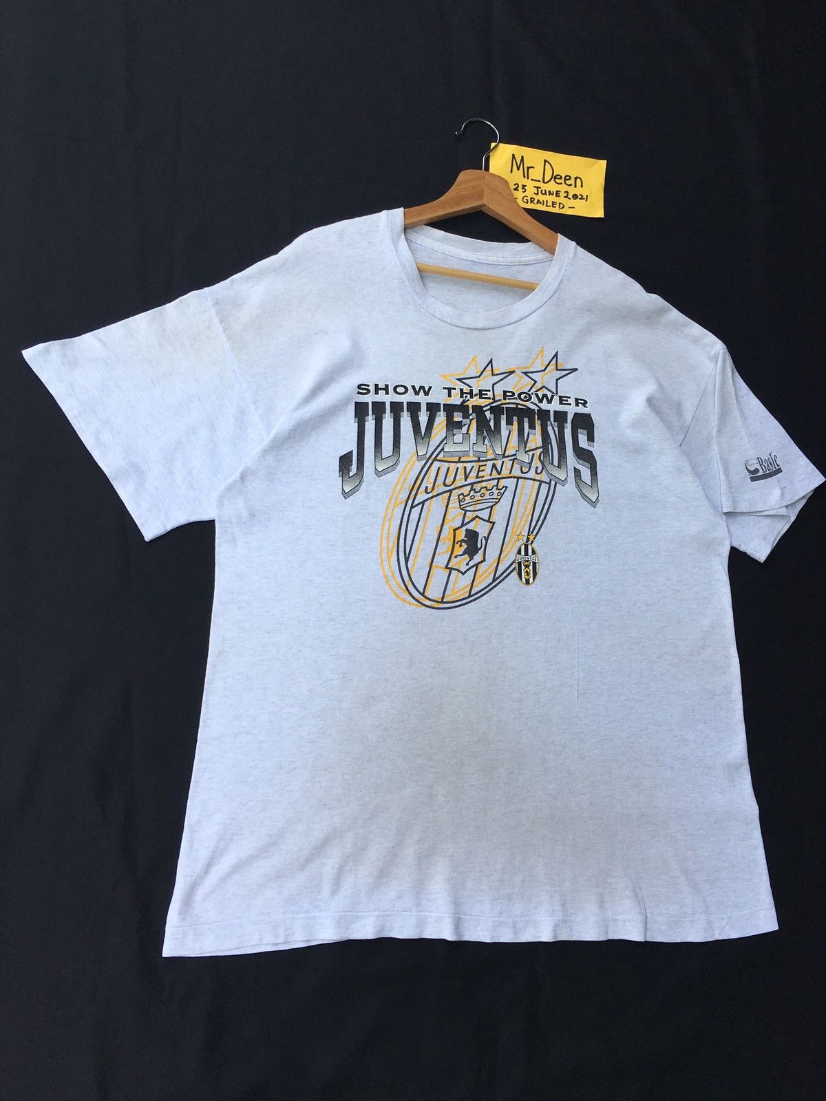 Vintage Vintage Juventus F.C Italia Football Tshirt Size US L / EU 52-54 / 3 - 3 Thumbnail