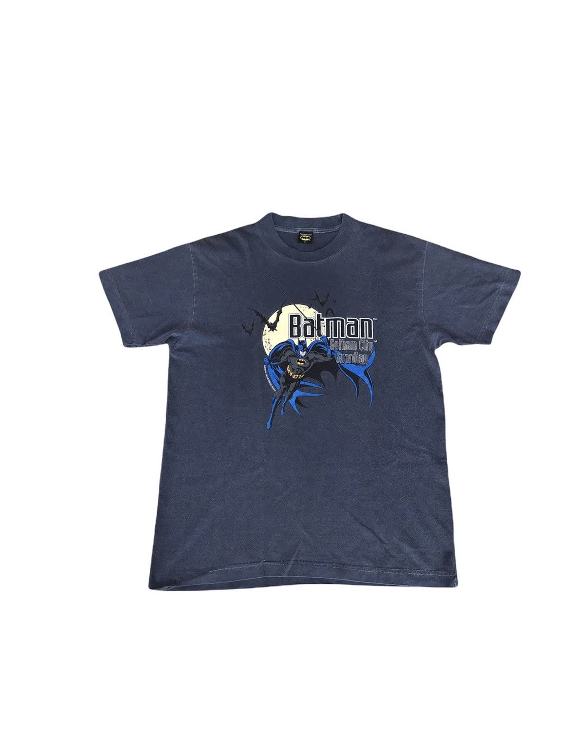 DC Comics Vintage Y2K Batman Tshirt Gotham City Guardian Dc Comics Size US S / EU 44-46 / 1 - 1 Thumbnail