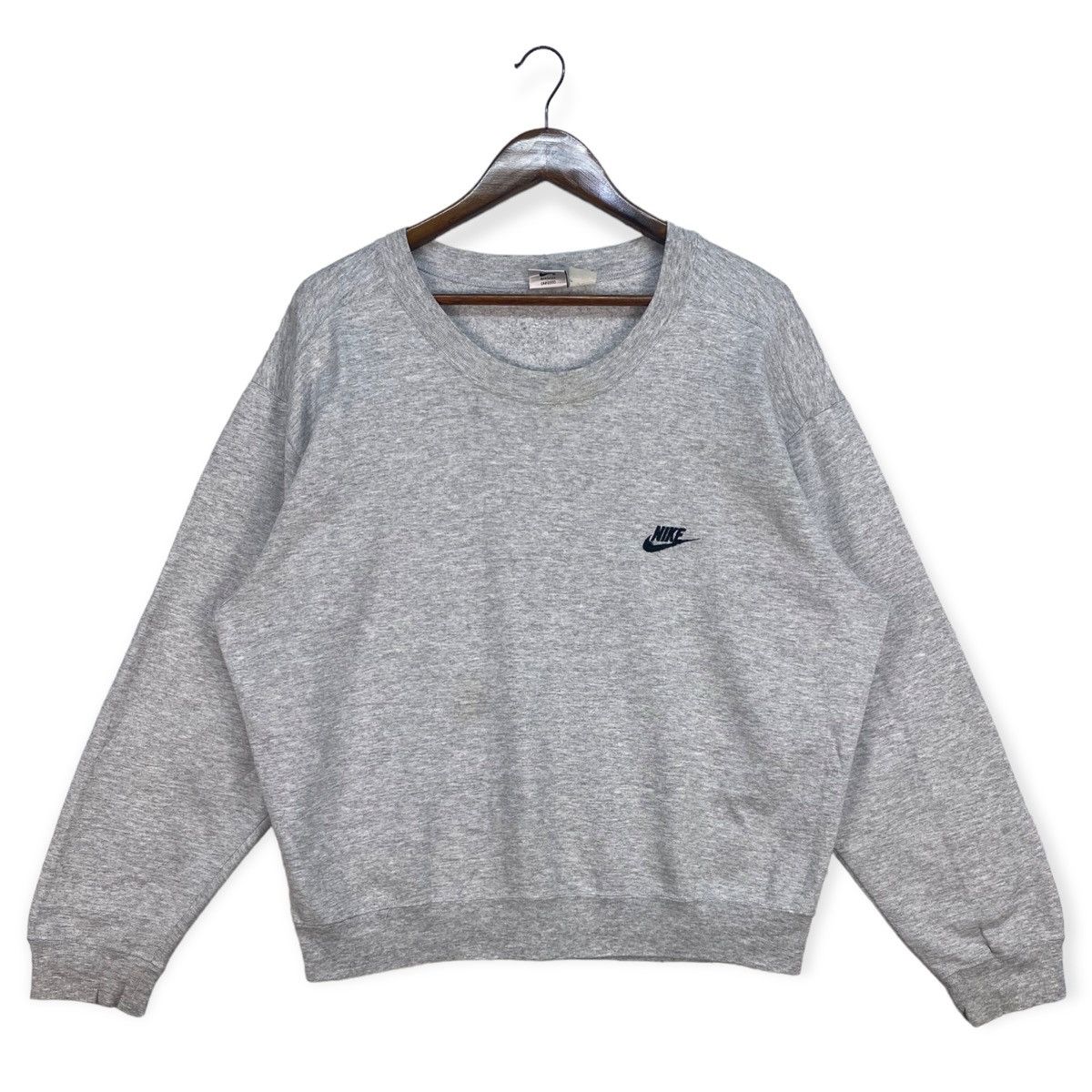 Nike Vintage Nike Small Logo Sweatshirt Size US L / EU 52-54 / 3 - 1 Thumbnail