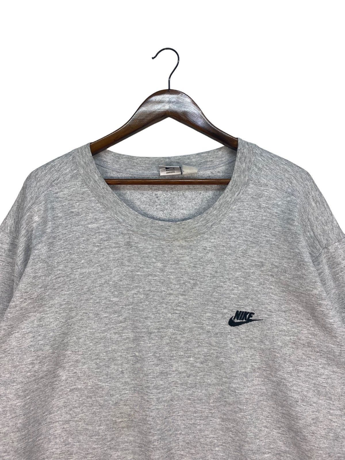 Nike Vintage Nike Small Logo Sweatshirt Size US L / EU 52-54 / 3 - 2 Thumbnail