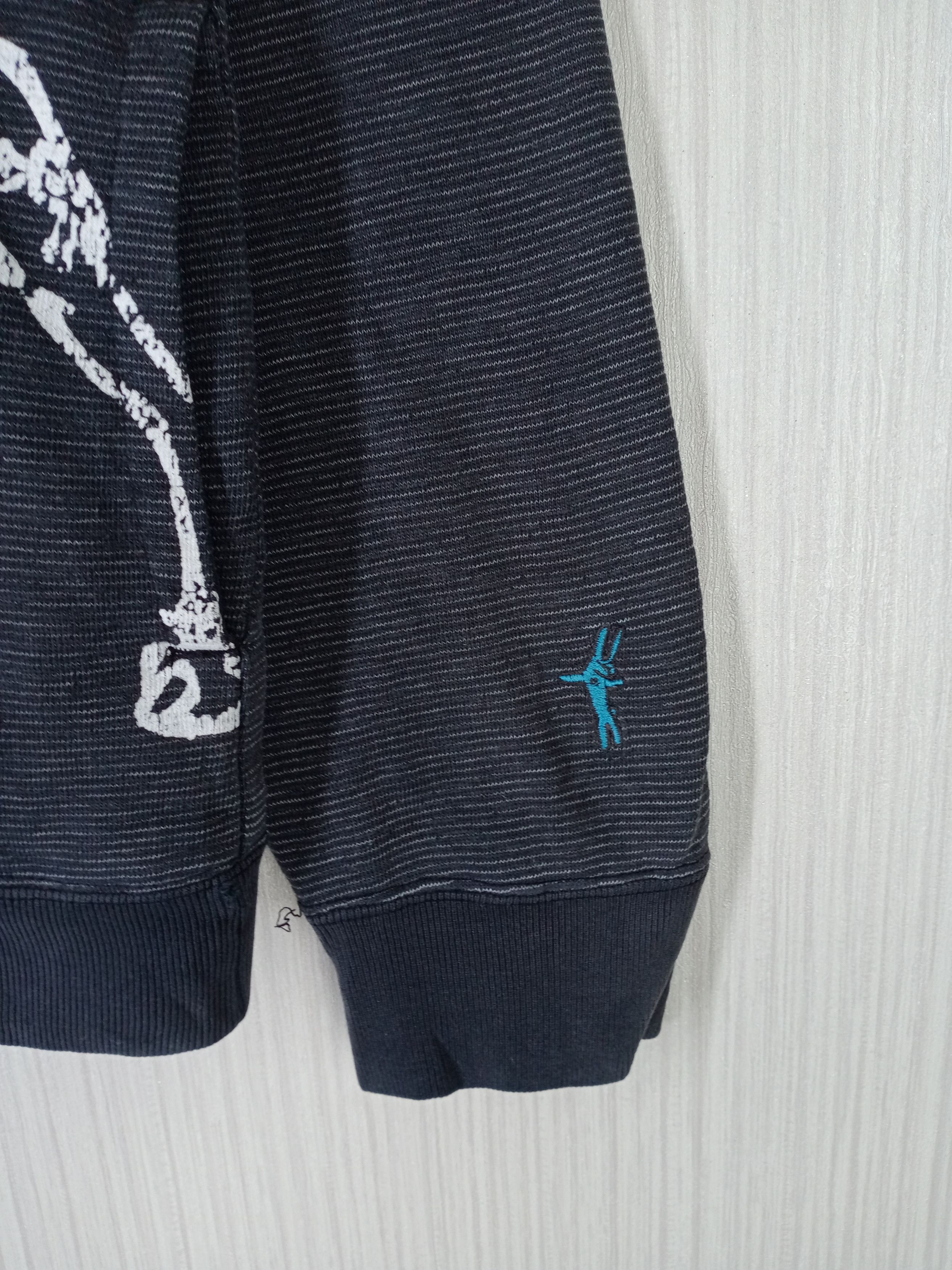 Japanese Brand Rare Vintage Mischievous Skunk Sweatshirt Size US M / EU 48-50 / 2 - 6 Thumbnail