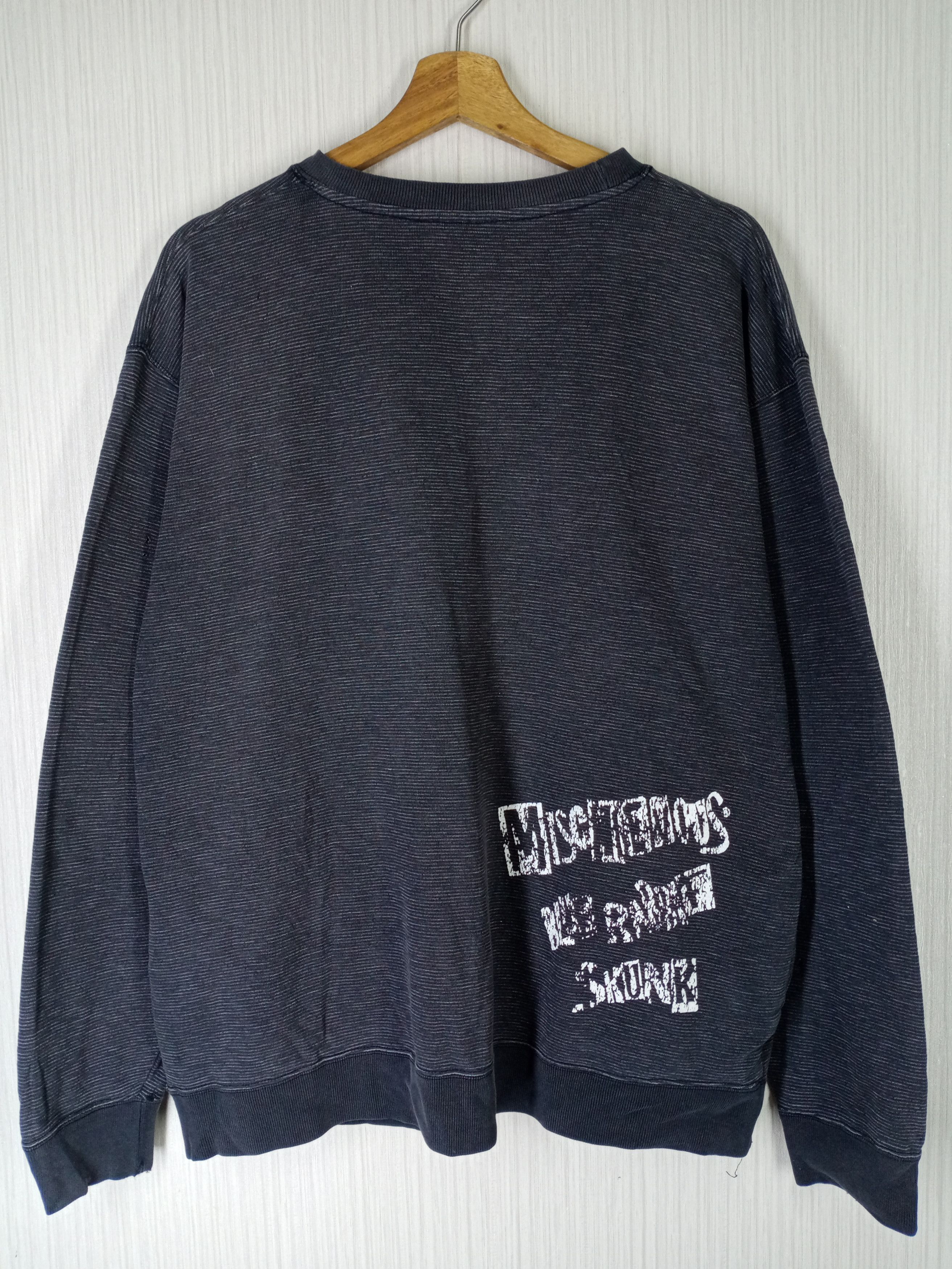 Japanese Brand Rare Vintage Mischievous Skunk Sweatshirt Size US M / EU 48-50 / 2 - 8 Thumbnail