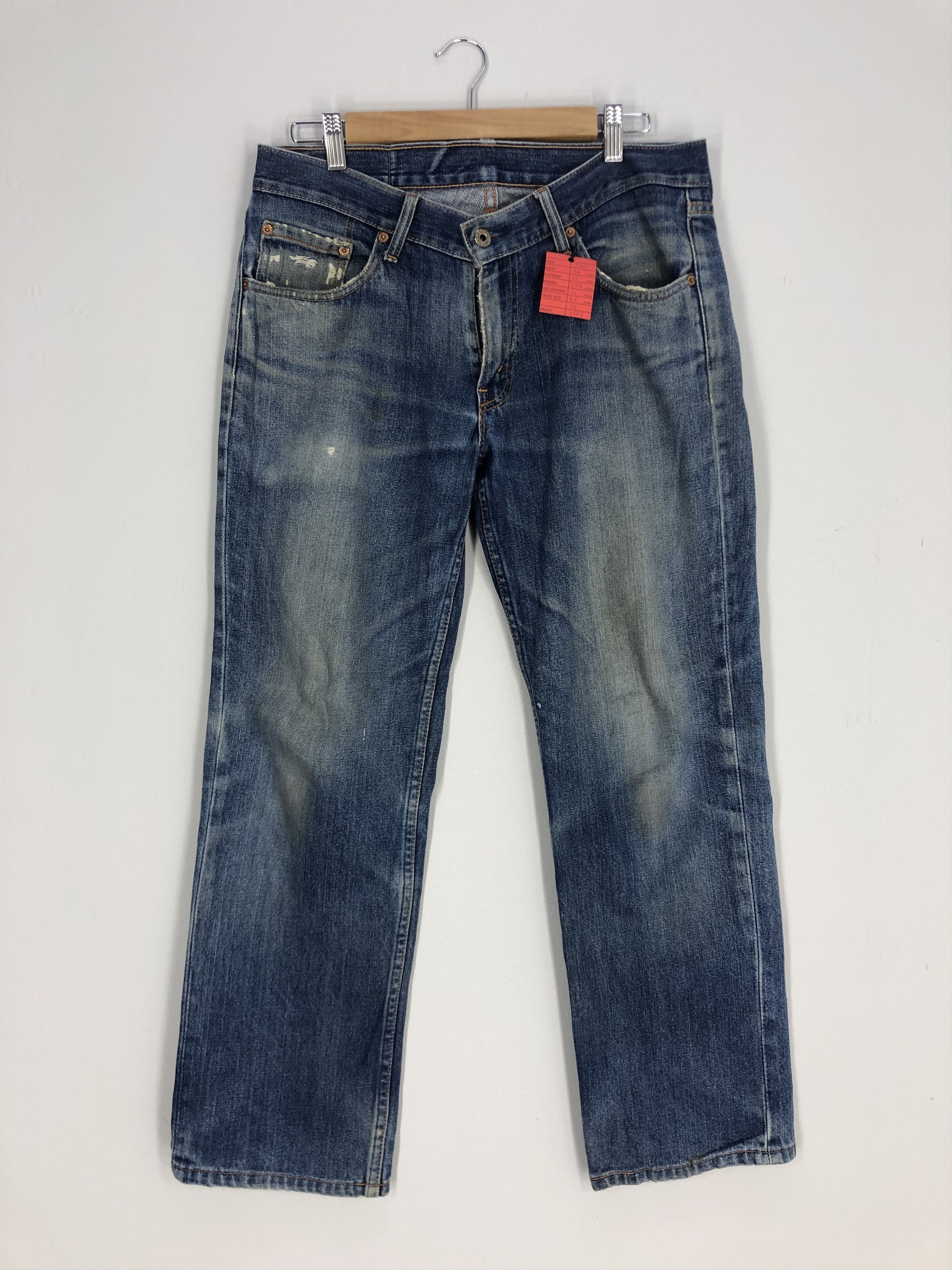 LEVI'S Lot 552 Stone Wash Jean Ripped Jeans Size 34