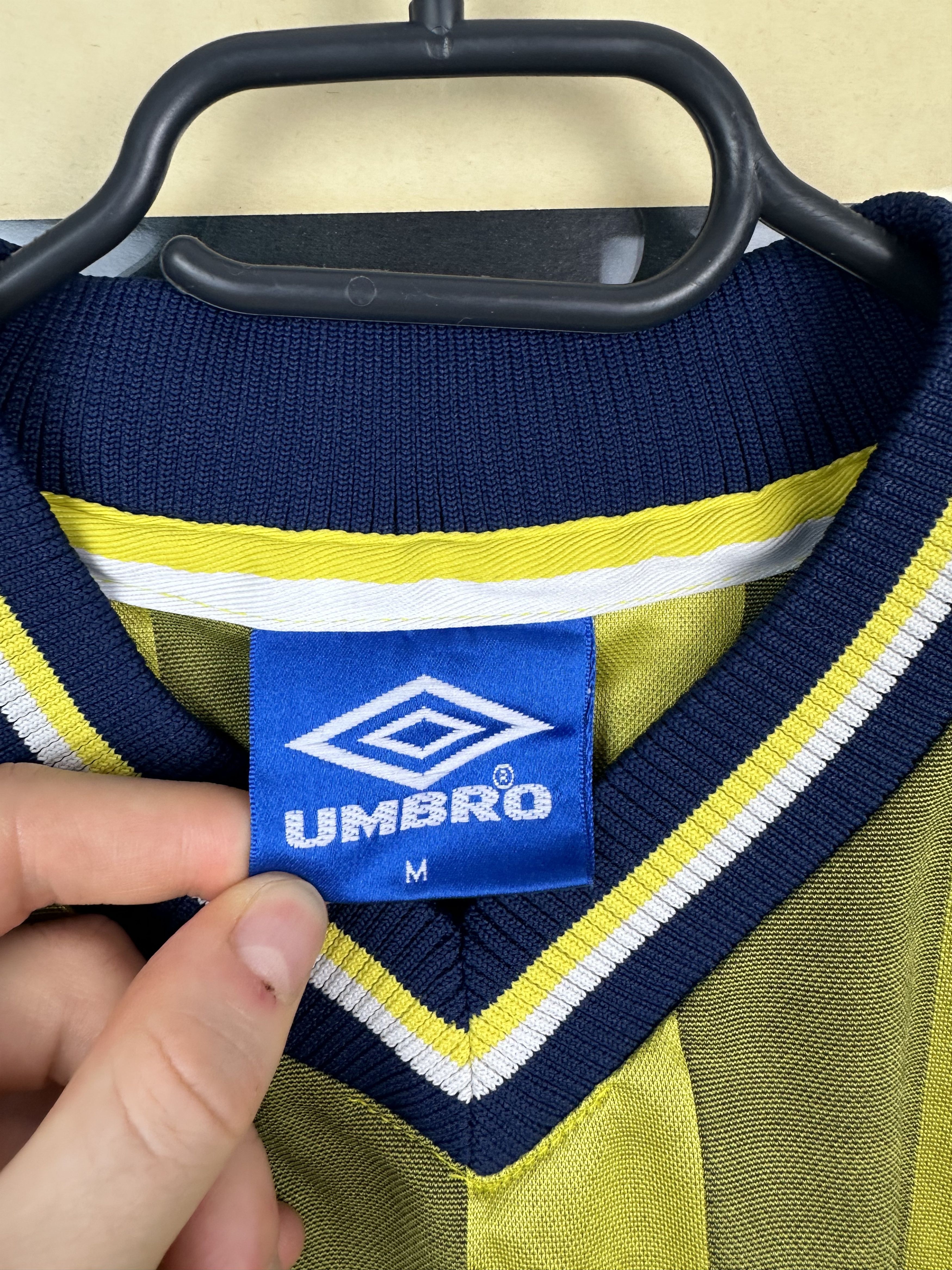 Umbro Chelsea Third football shirt 1998 Soccer Tee Rare Y2K Drill Size US M / EU 48-50 / 2 - 6 Thumbnail