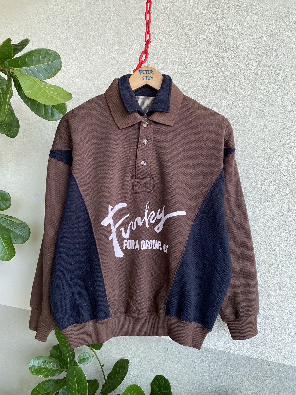 image of Vintage Funky For A Group 45’ Collar Swater in Brown, Men's (Size Medium)