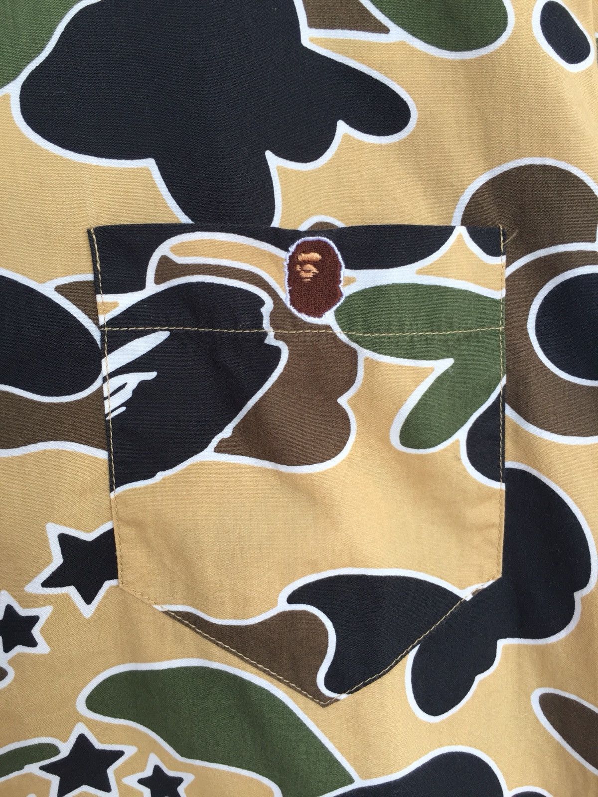 Bape Star Camo BD Shirt Size US M / EU 48-50 / 2 - 8 Thumbnail