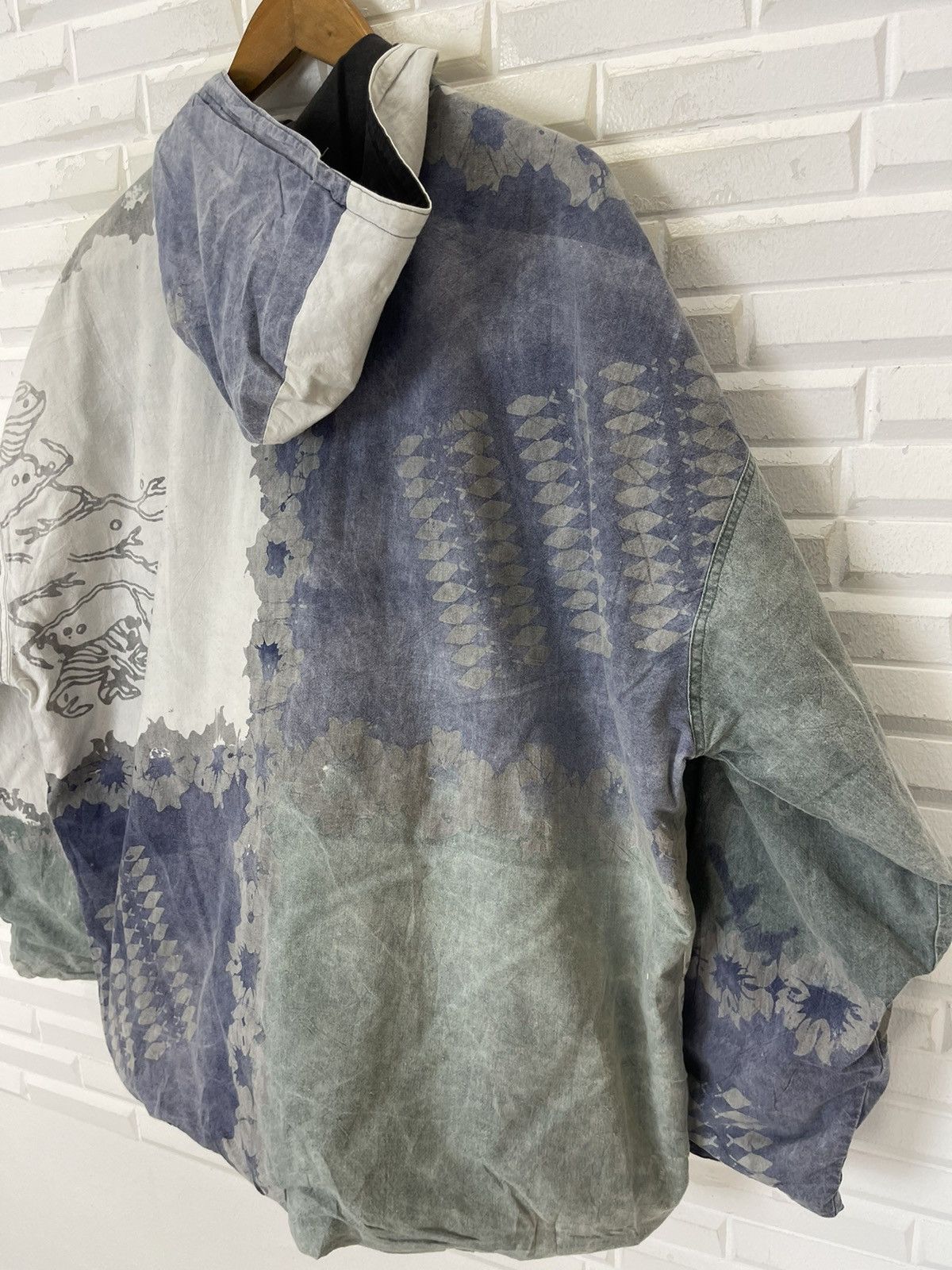 Japanese Brand ✅OFFER YOU🚀VINTAGE PRIMITIVE ART HOODIES NATIVE DESIGN Size US L / EU 52-54 / 3 - 4 Thumbnail