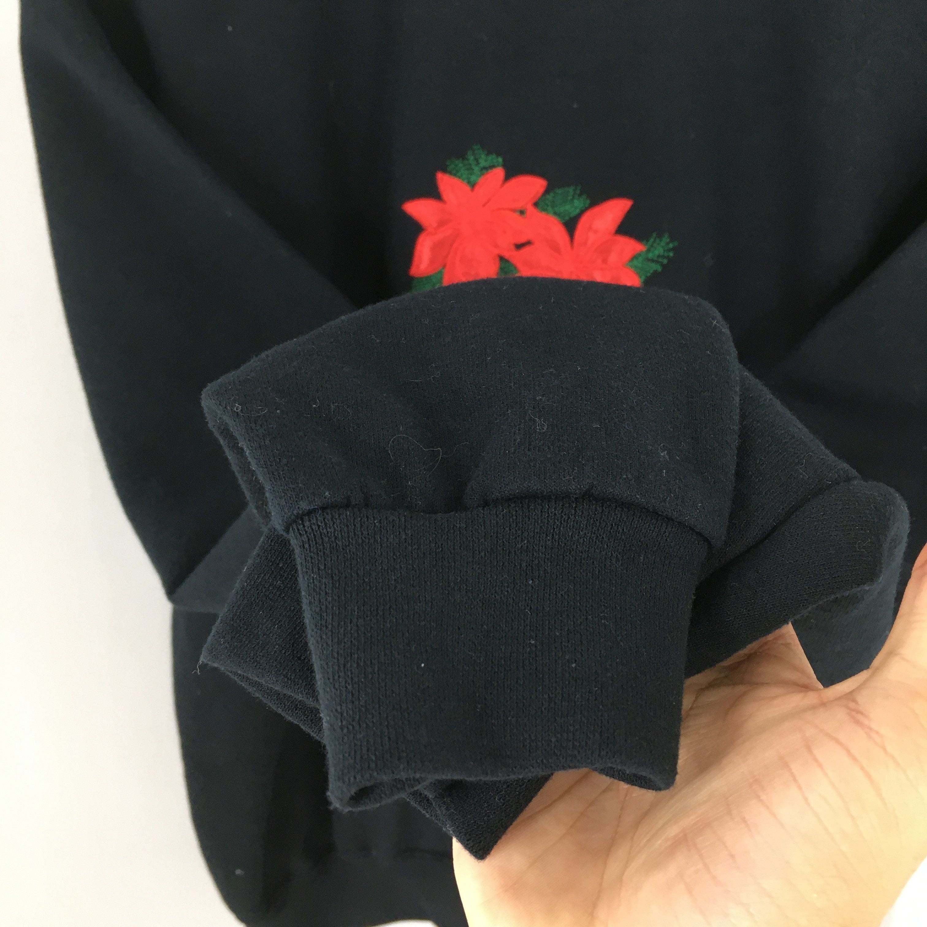 Vintage Vintage Top Stitch Floral Embroidery Black Sweater Medium Size US M / EU 48-50 / 2 - 5 Thumbnail