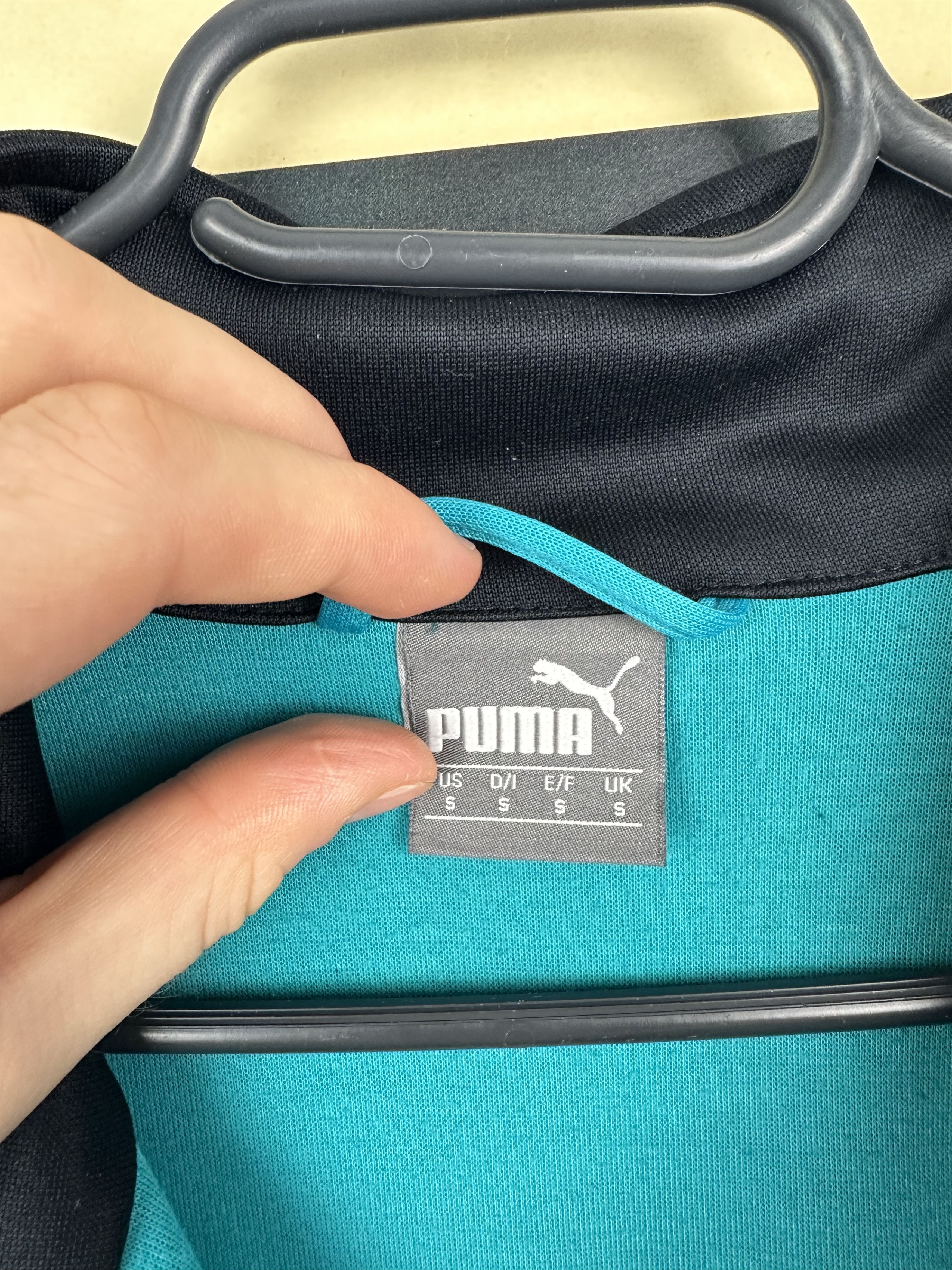 Other Arsenal Puma Football Jacket Soccer Track Top Rare Y2K Size US S / EU 44-46 / 1 - 5 Thumbnail