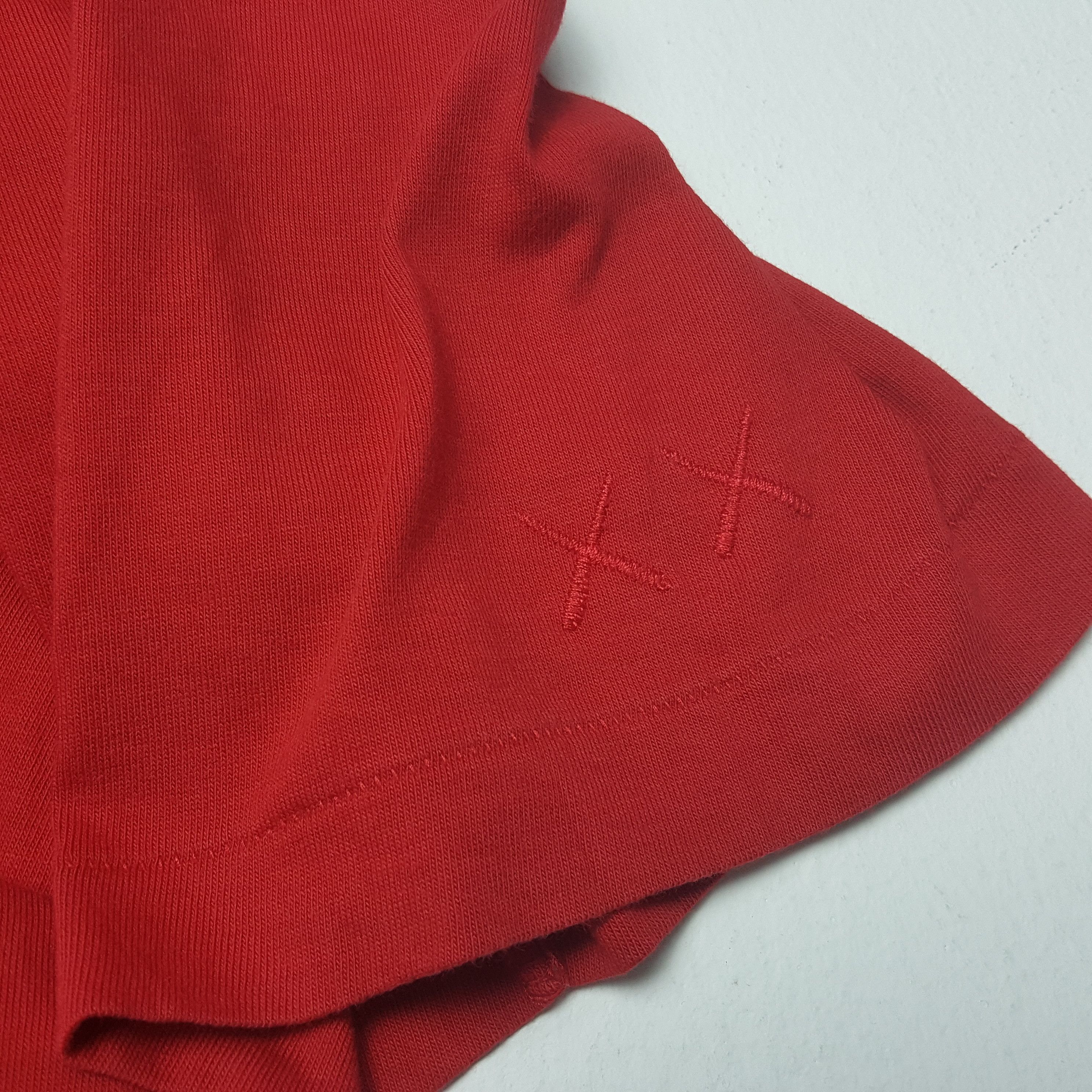 Japanese Brand × Kaws × Vintage KAWS x Japanese Brand T-shirt Size US L / EU 52-54 / 3 - 5 Thumbnail