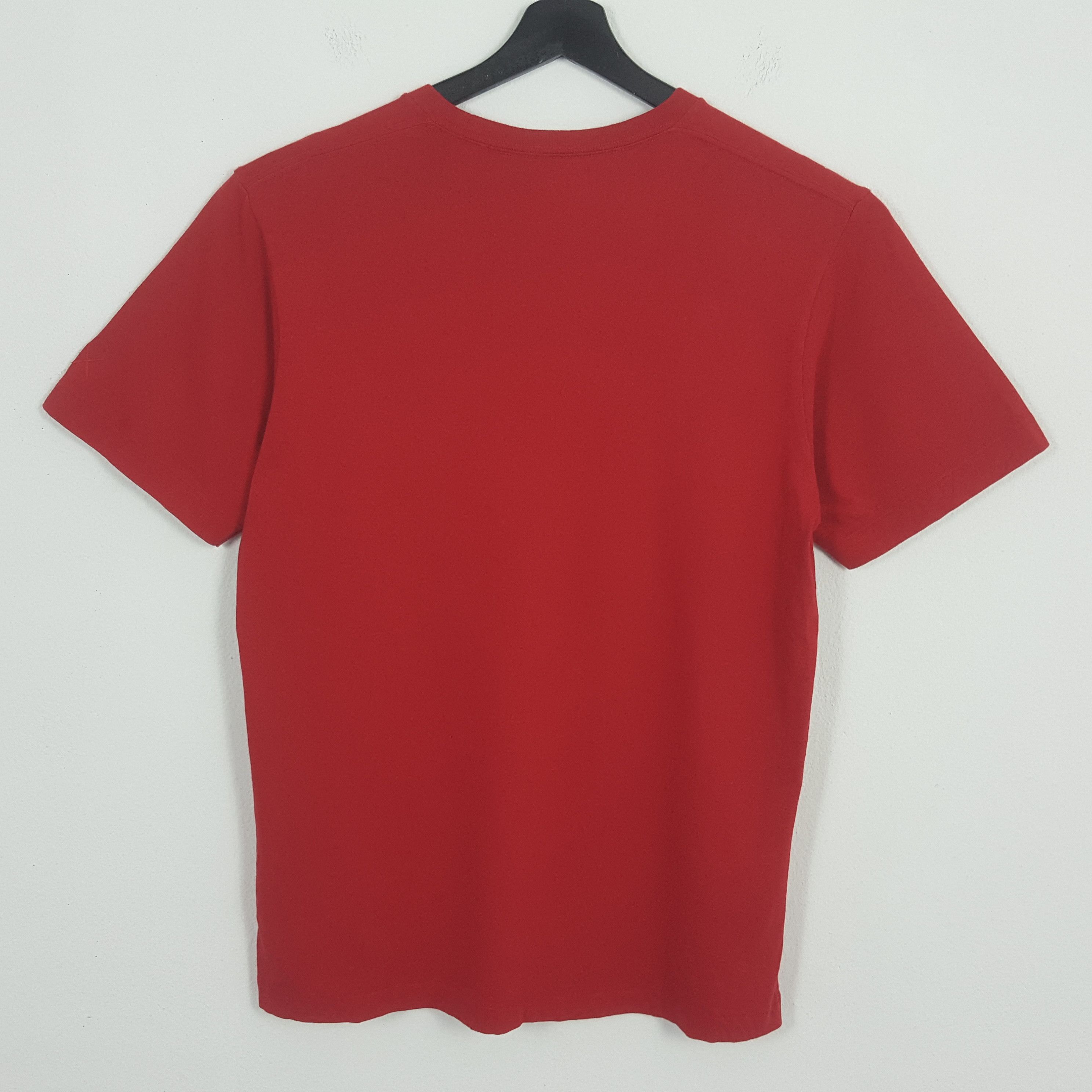 Japanese Brand × Kaws × Vintage KAWS x Japanese Brand T-shirt Size US L / EU 52-54 / 3 - 3 Thumbnail