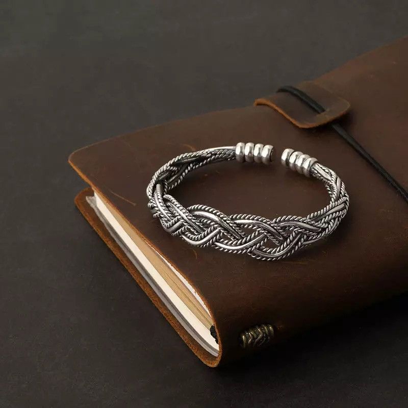 Jewelry Hollow Twist Open Bangles Bracelet Size ONE SIZE - 1 Thumbnail
