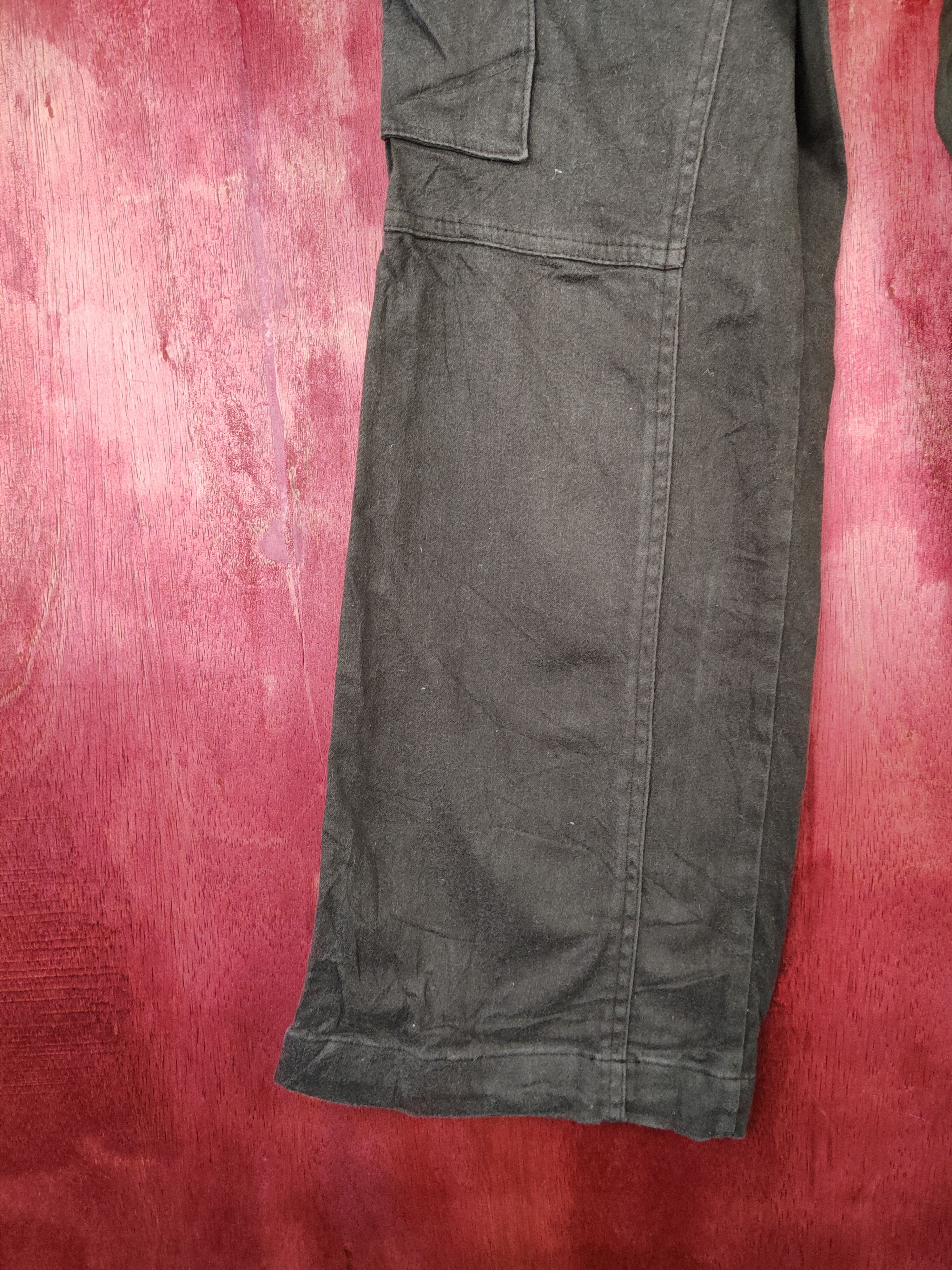 Japanese Brand DL Le Mieux Dark Multi Pocket Tactical Cargo Pants #S482 Size 28" / US 6 / IT 42 - 4 Thumbnail