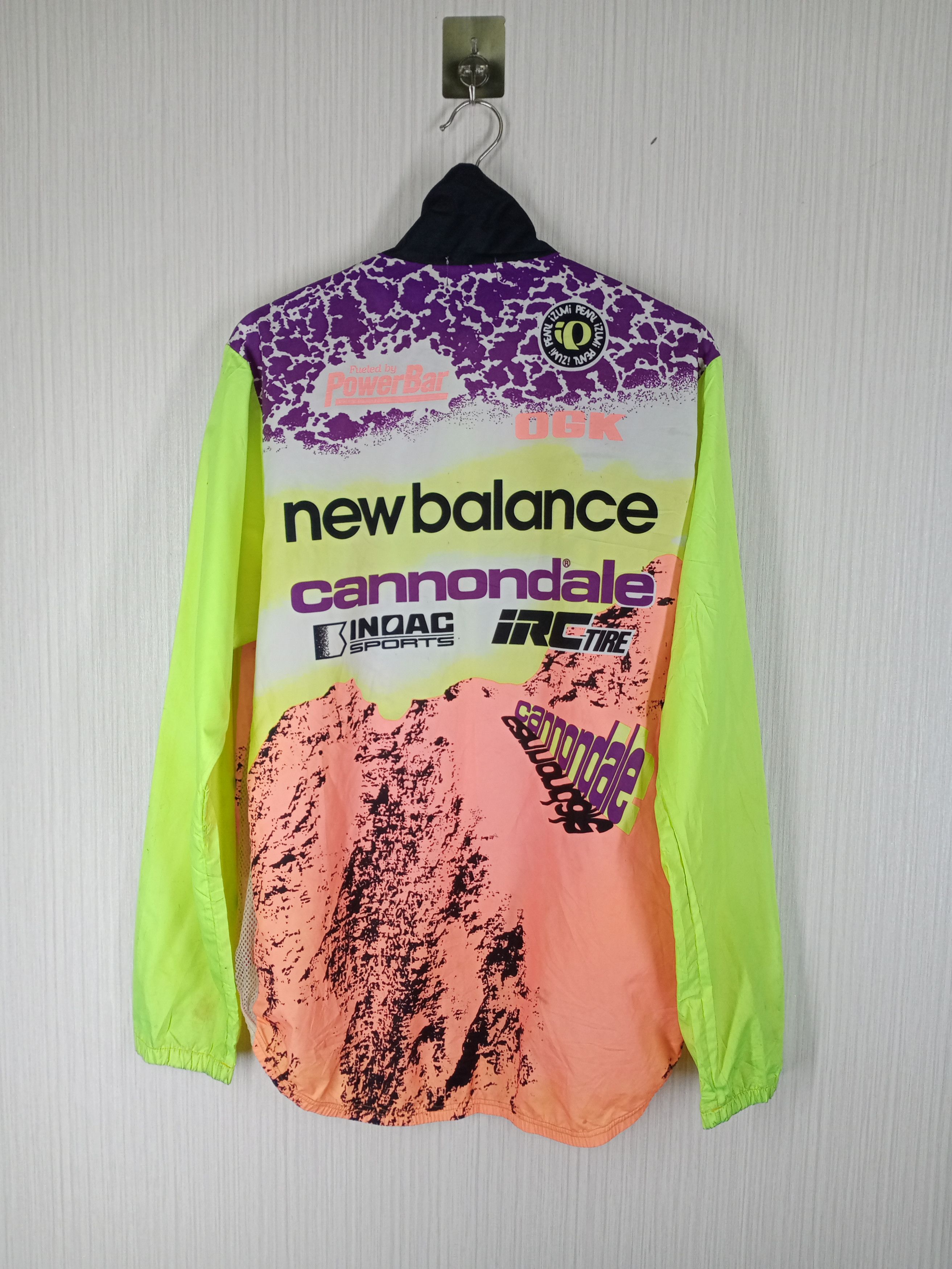 Bicycle PEARL IZUMI x NEW BALANCE JERSEY Size US L / EU 52-54 / 3 - 2 Thumbnail