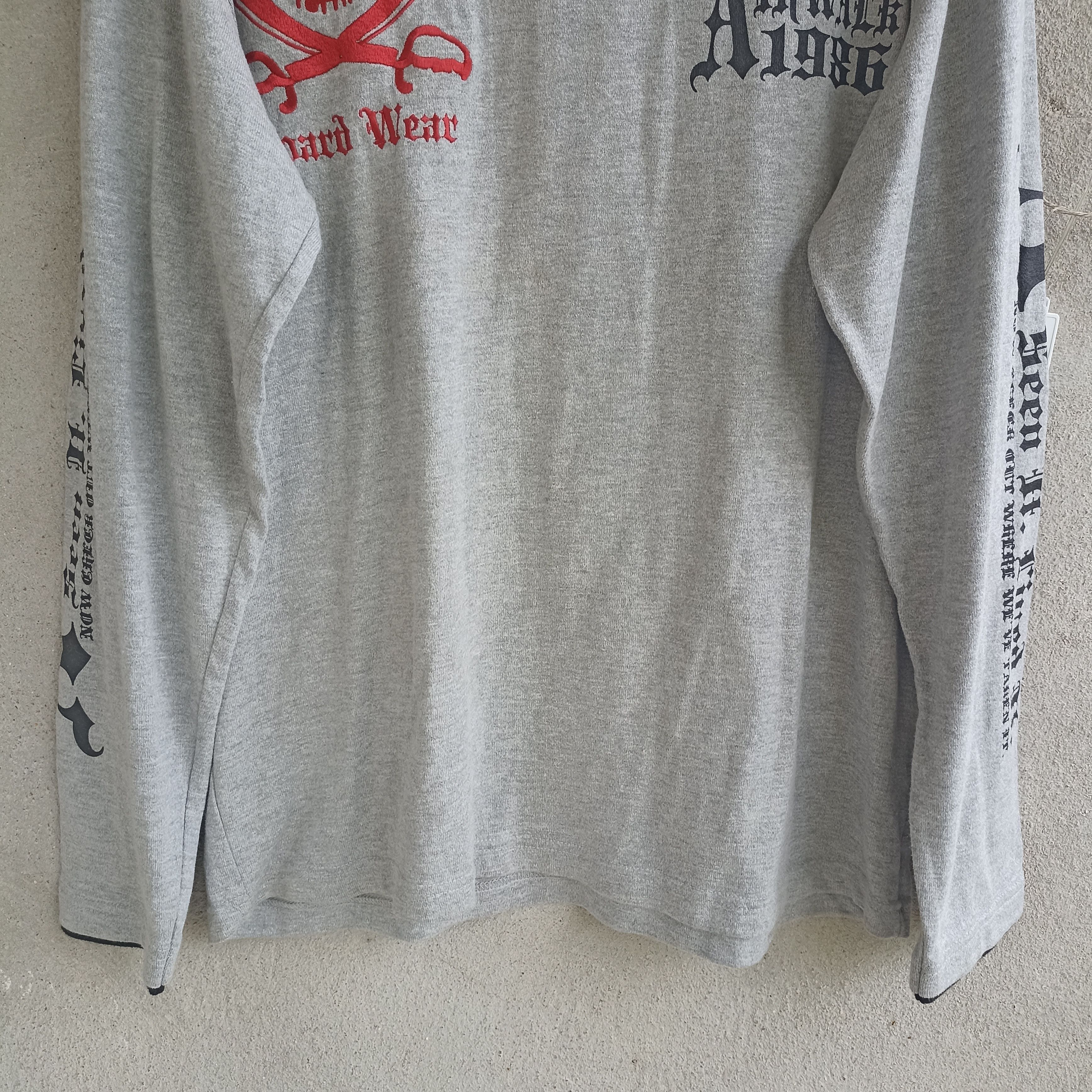 Airwalk Airwalk Big Logo Skulls Long Sleeve Tshirt Size US L / EU 52-54 / 3 - 3 Thumbnail