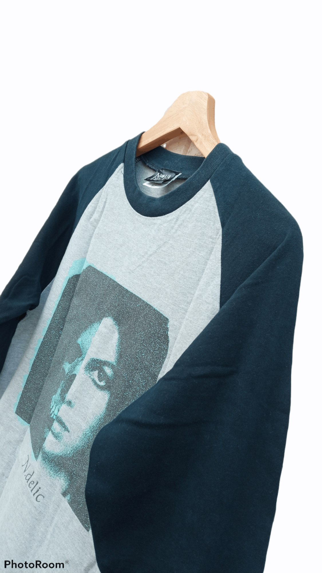 Band Tees × Japanese Brand 🔥🔥Novadelic Another Character 3Q Raglan T-Shirt Size US S / EU 44-46 / 1 - 9 Thumbnail