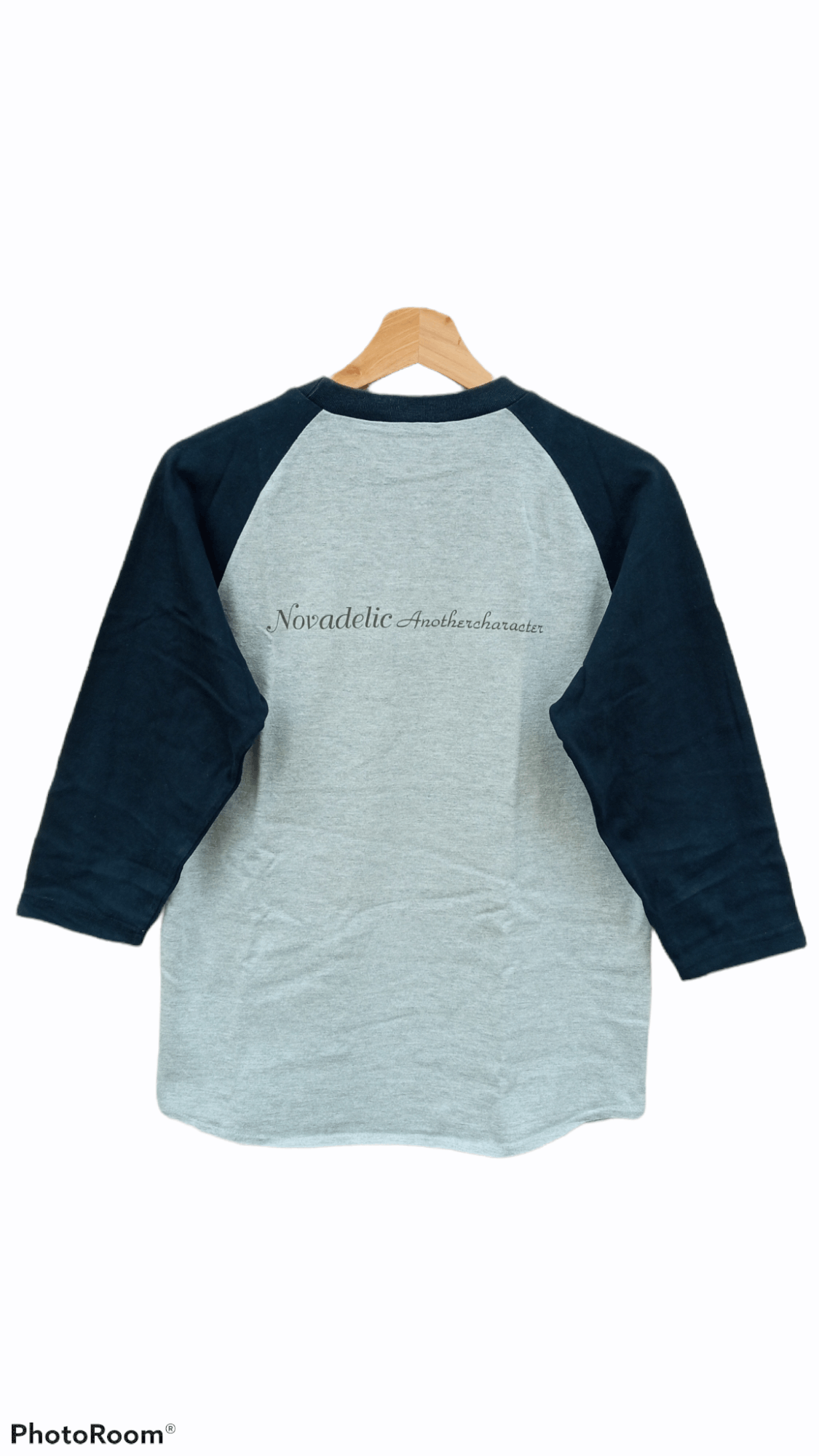 Band Tees × Japanese Brand 🔥🔥Novadelic Another Character 3Q Raglan T-Shirt Size US S / EU 44-46 / 1 - 16 Thumbnail