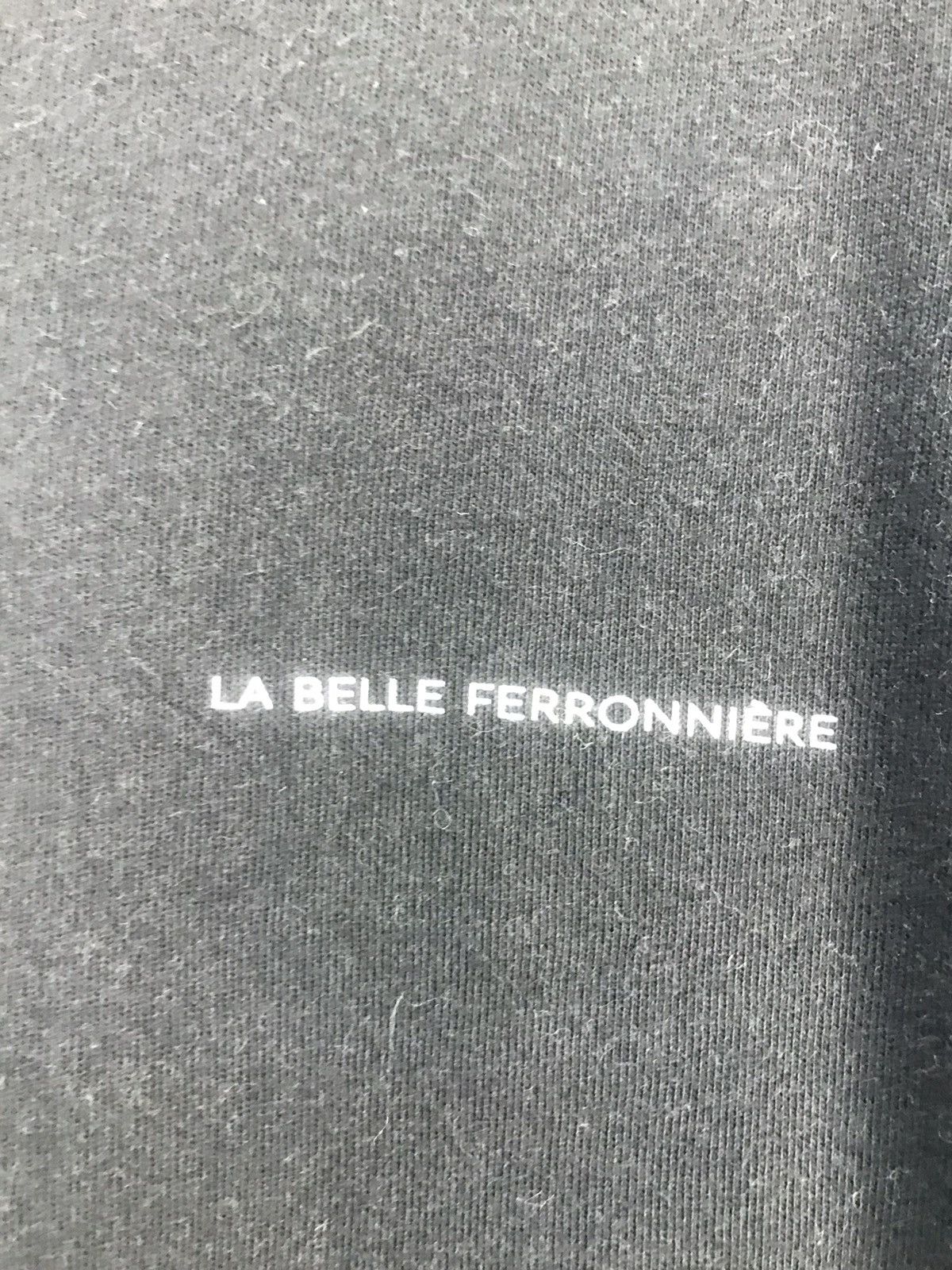 Designer × Uniqlo Ut x musee du louvre printed tshirt Size US L / EU 52-54 / 3 - 6 Thumbnail