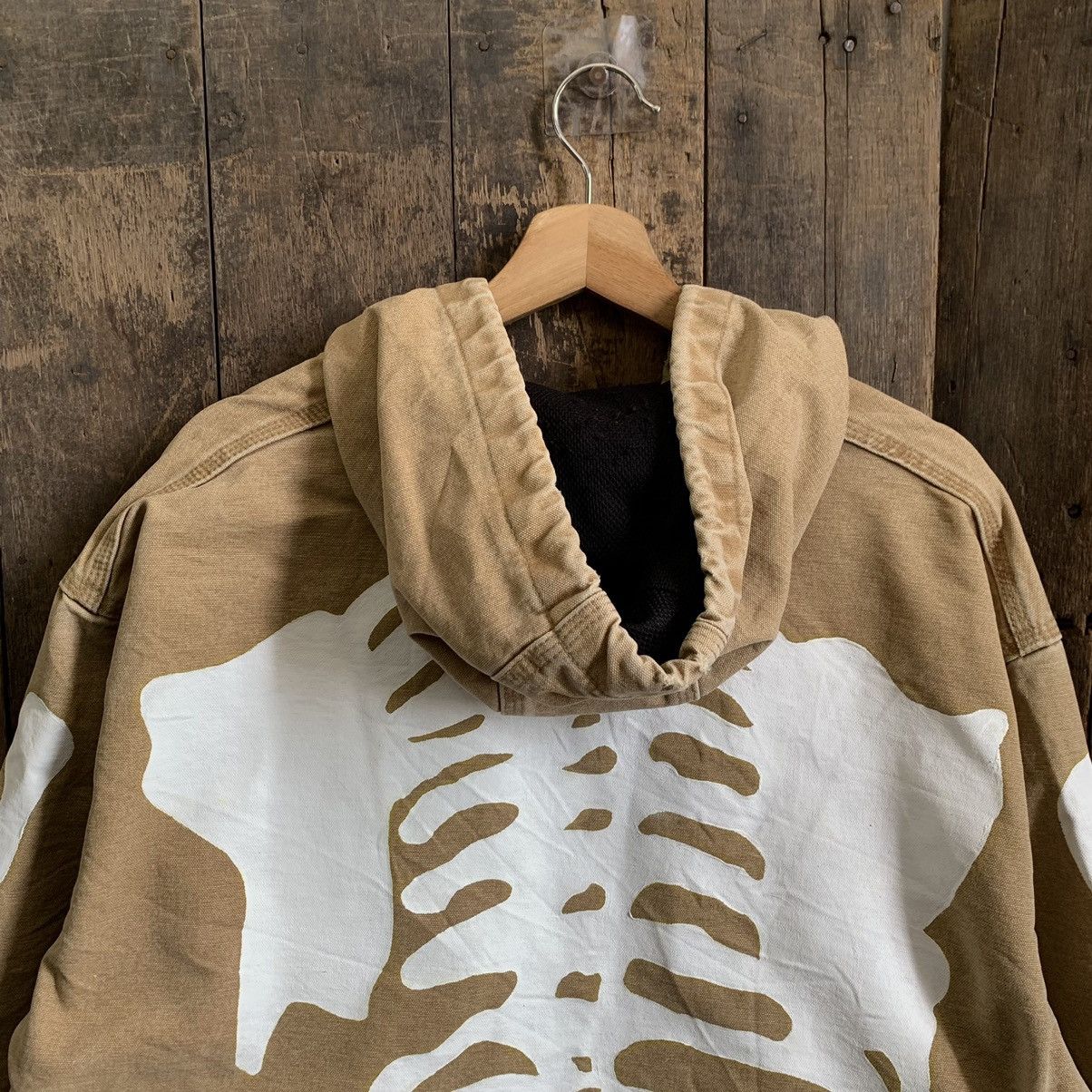 Carhartt × Vintage Vintage Carhartt Distressed Jacket Custom Skeleton Paint Size US XL / EU 56 / 4 - 4 Thumbnail