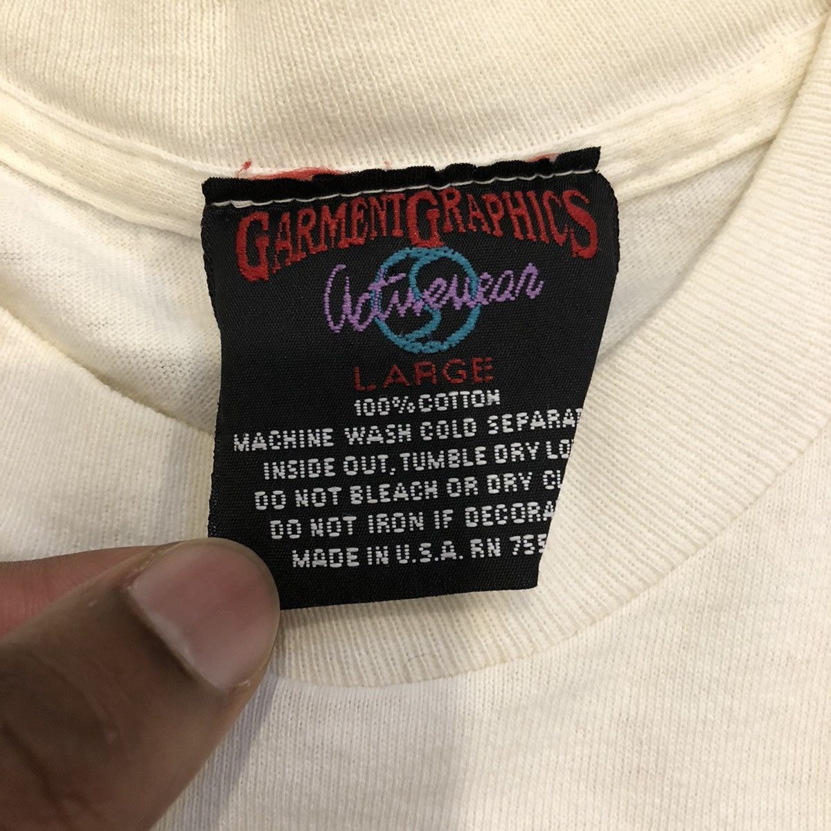Cartoon Network Vintage 1993 Bugs Bunny Looney Tunes Tee Size US M / EU 48-50 / 2 - 8 Thumbnail