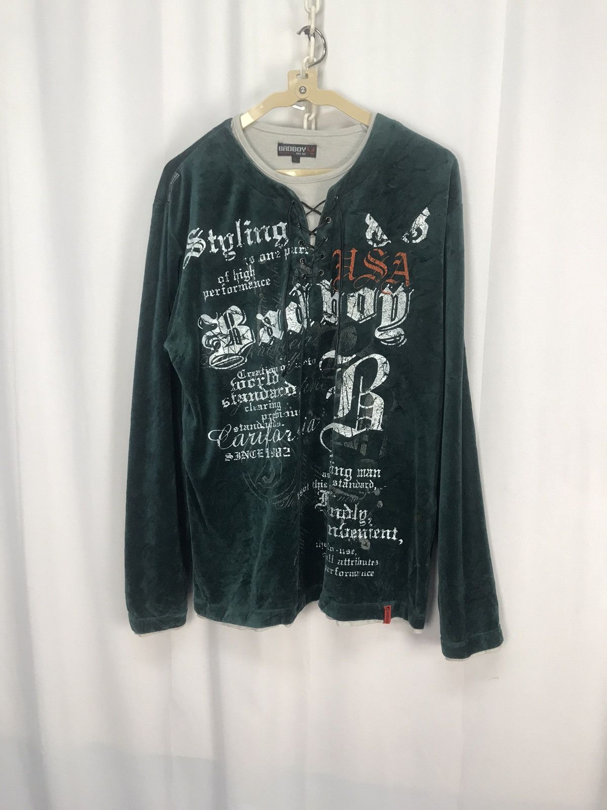 Japanese Brand Badboy printed long sleeve velvet tshirt Size US L / EU 52-54 / 3 - 8 Thumbnail