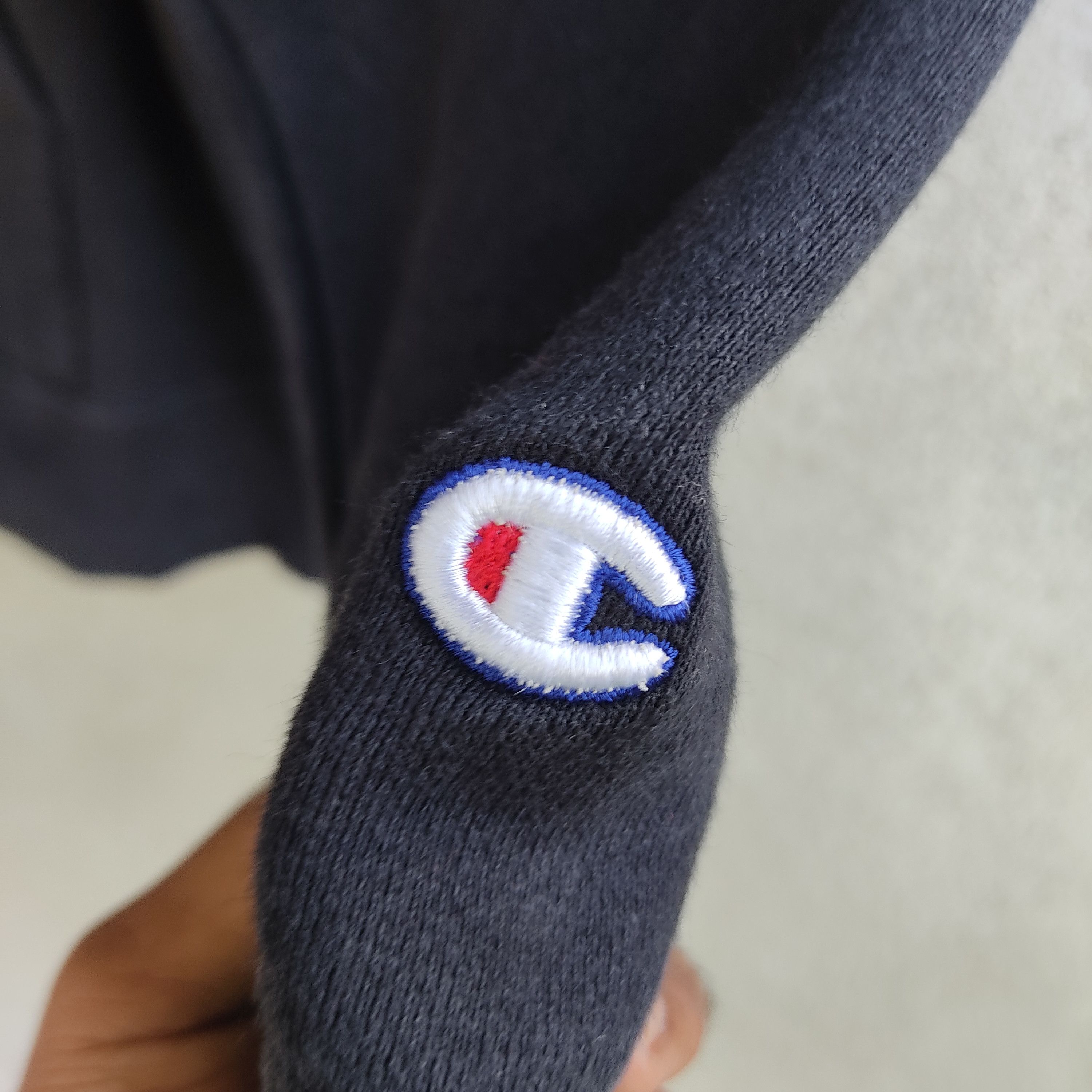 Champion Champion Big Logo Emberoided Navy Blue Hoodie Size US M / EU 48-50 / 2 - 9 Thumbnail