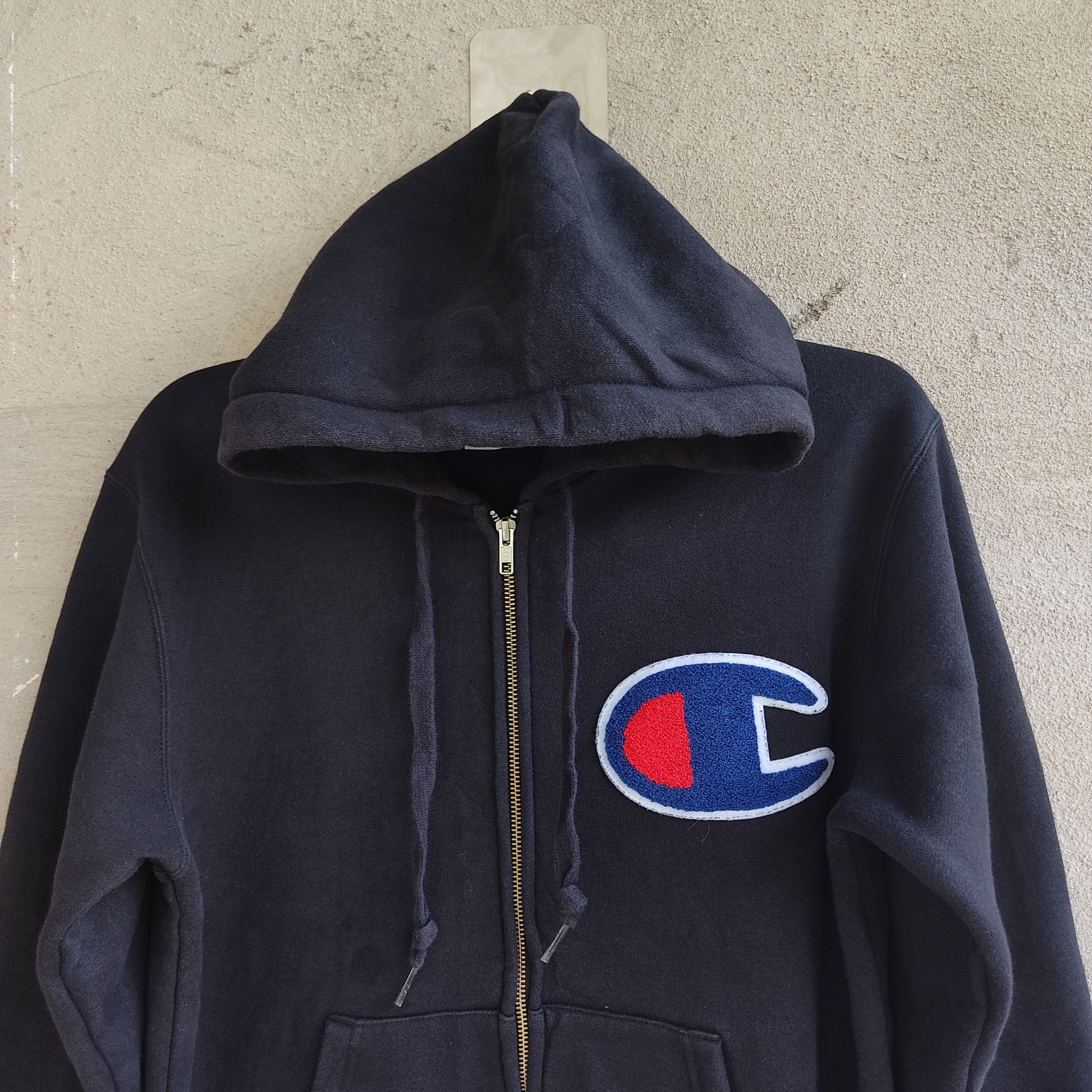 Champion Champion Big Logo Emberoided Navy Blue Hoodie Size US M / EU 48-50 / 2 - 2 Thumbnail