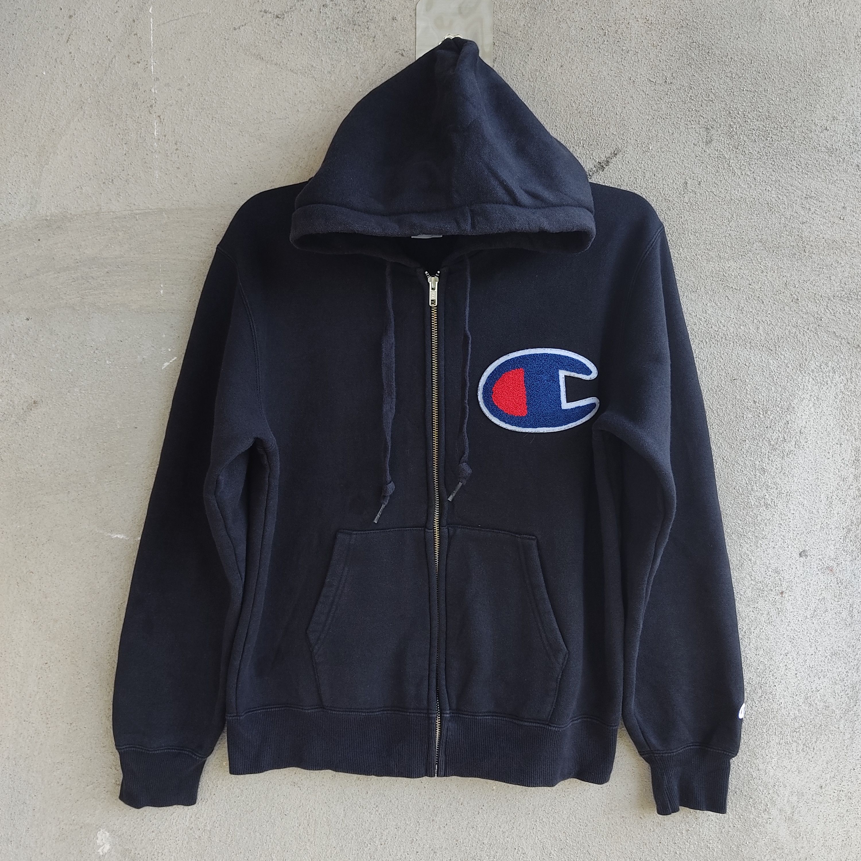 Champion Champion Big Logo Emberoided Navy Blue Hoodie Size US M / EU 48-50 / 2 - 1 Thumbnail