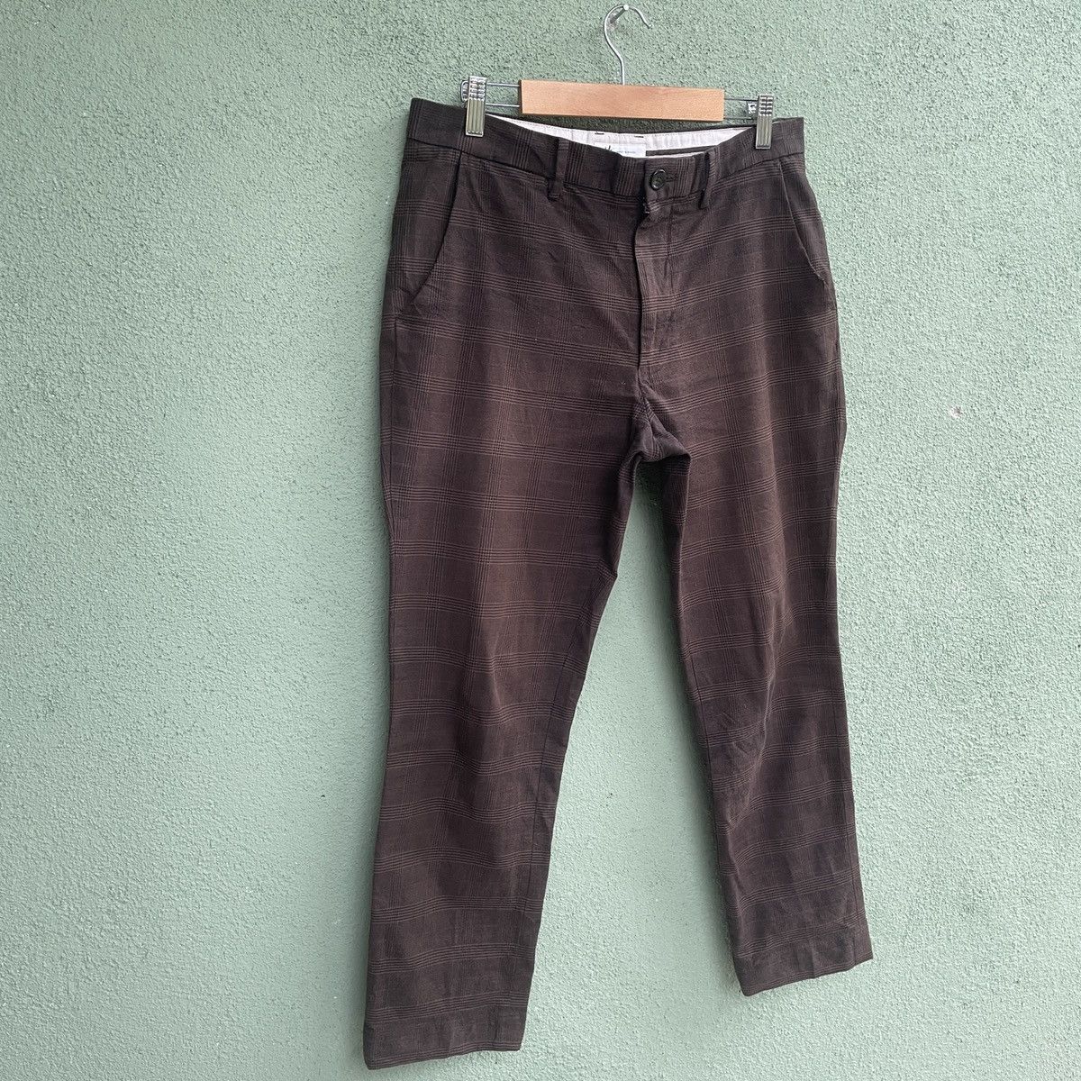 Japanese Brand Vintage TAKEO KIKUCHI Checkred Casual Pants Size US 32 / EU 48 - 2 Thumbnail