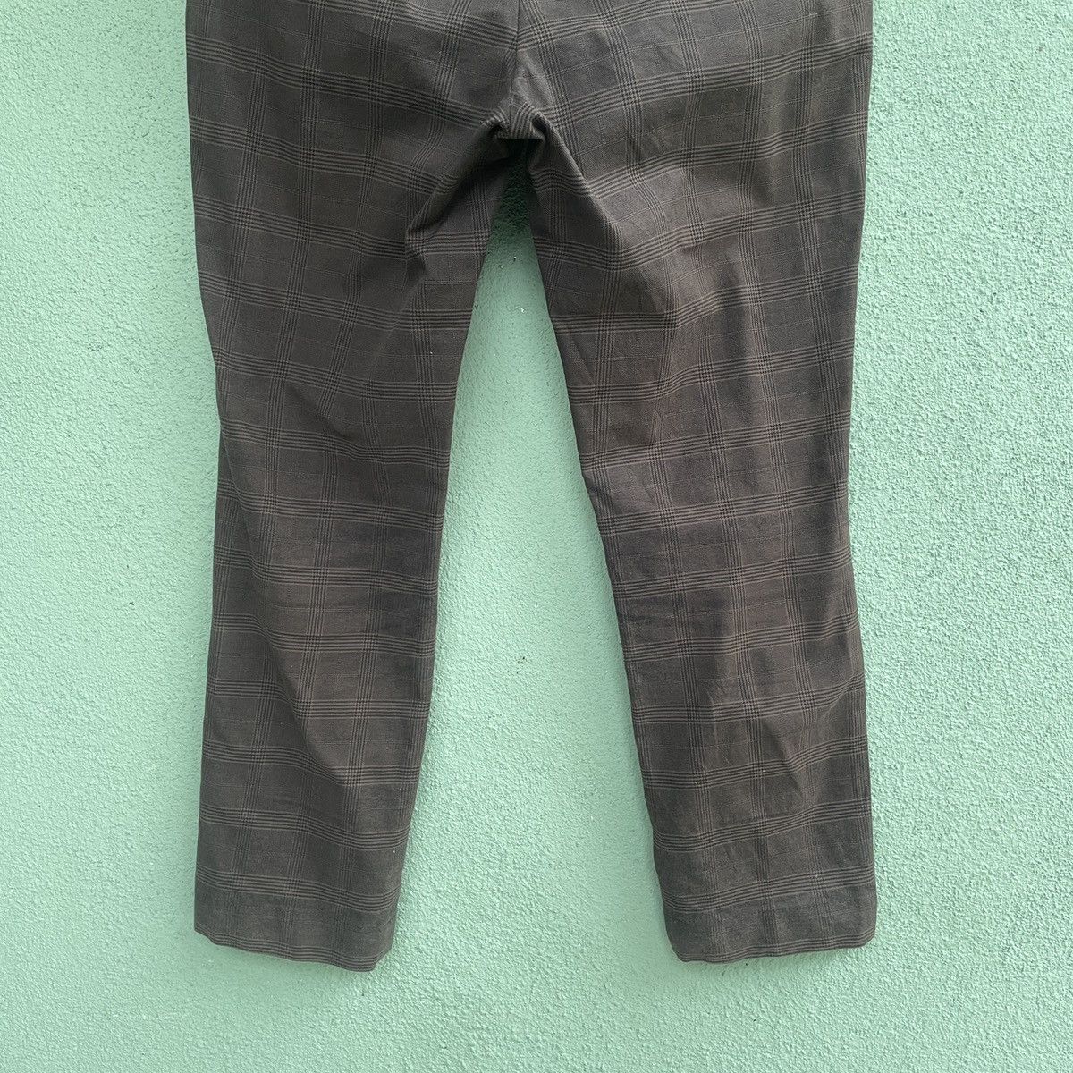 Japanese Brand Vintage TAKEO KIKUCHI Checkred Casual Pants Size US 32 / EU 48 - 11 Thumbnail