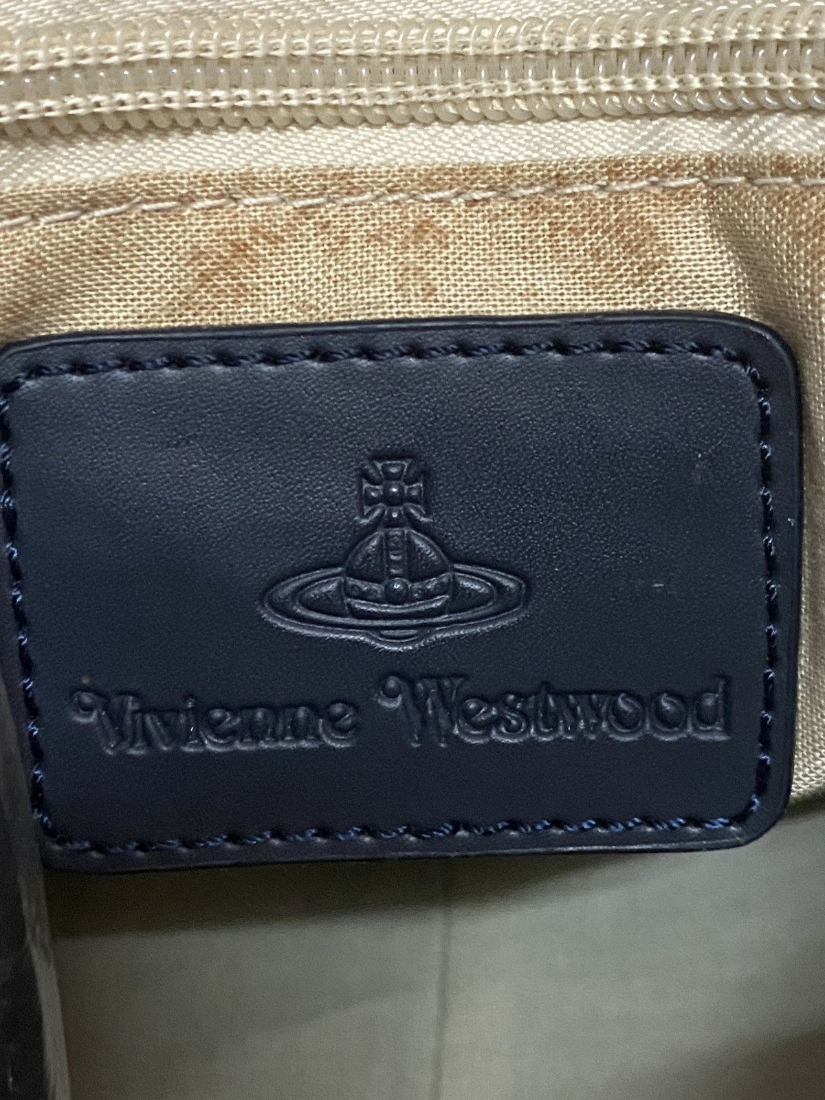 Vivienne Westwood 🔥Steal🔥Authentic Pre Owned Vivienne Westwood Bag Size ONE SIZE - 14 Thumbnail