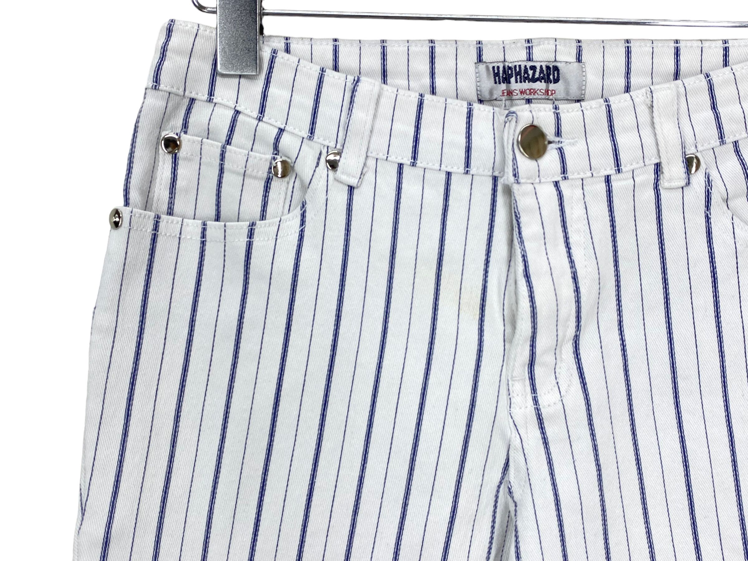 Japanese Brand Haphazard StripedBootcut Jeans JapaneseBrand DistressedDenim Size 27" / US 4 / IT 40 - 5 Thumbnail
