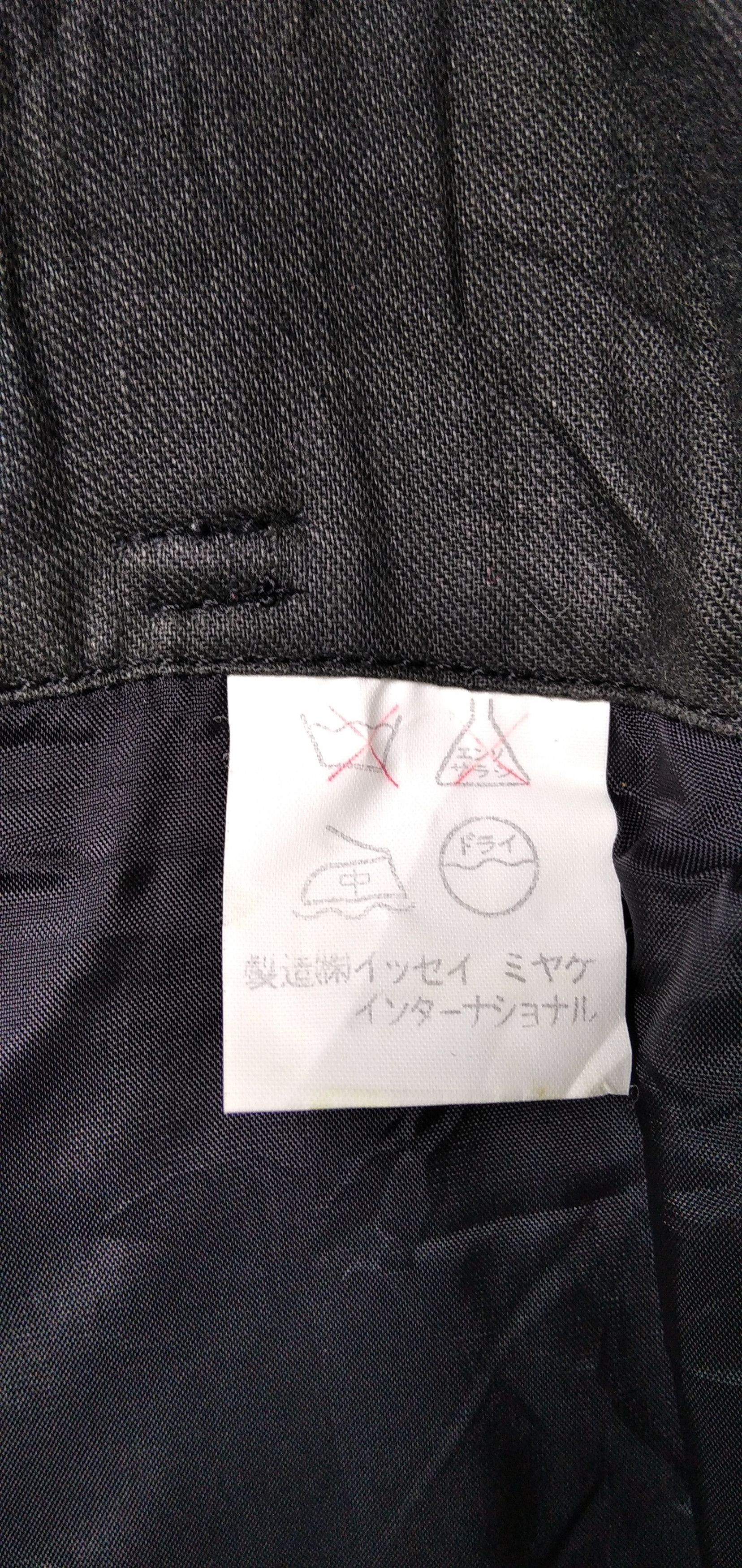 Issey Miyake Vintage80s Issey Sport I.S. Chisato Tsumori Wool Trousers Size US 32 / EU 48 - 6 Thumbnail