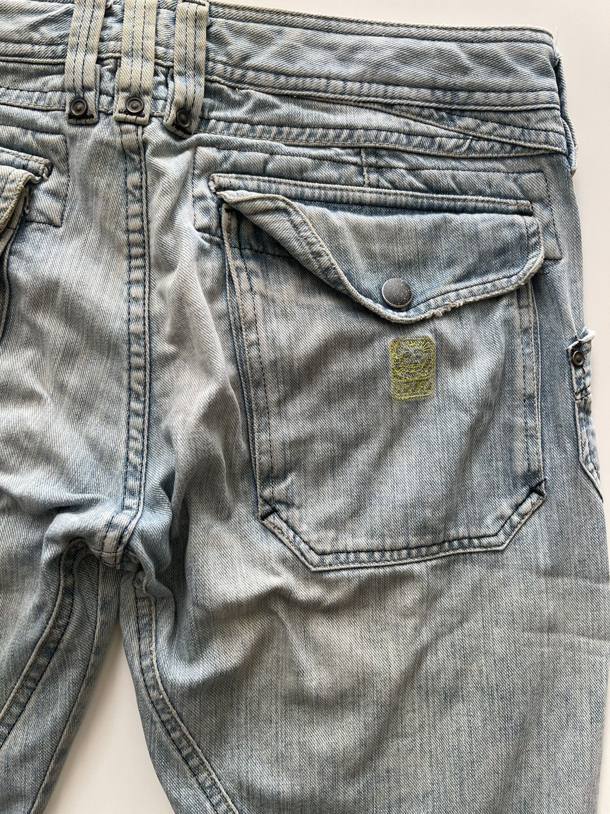 Diesel CRAZY DISTRESSED FLARE MULTIPOCKET DENIM Size US 32 / EU 48 - 9 Thumbnail