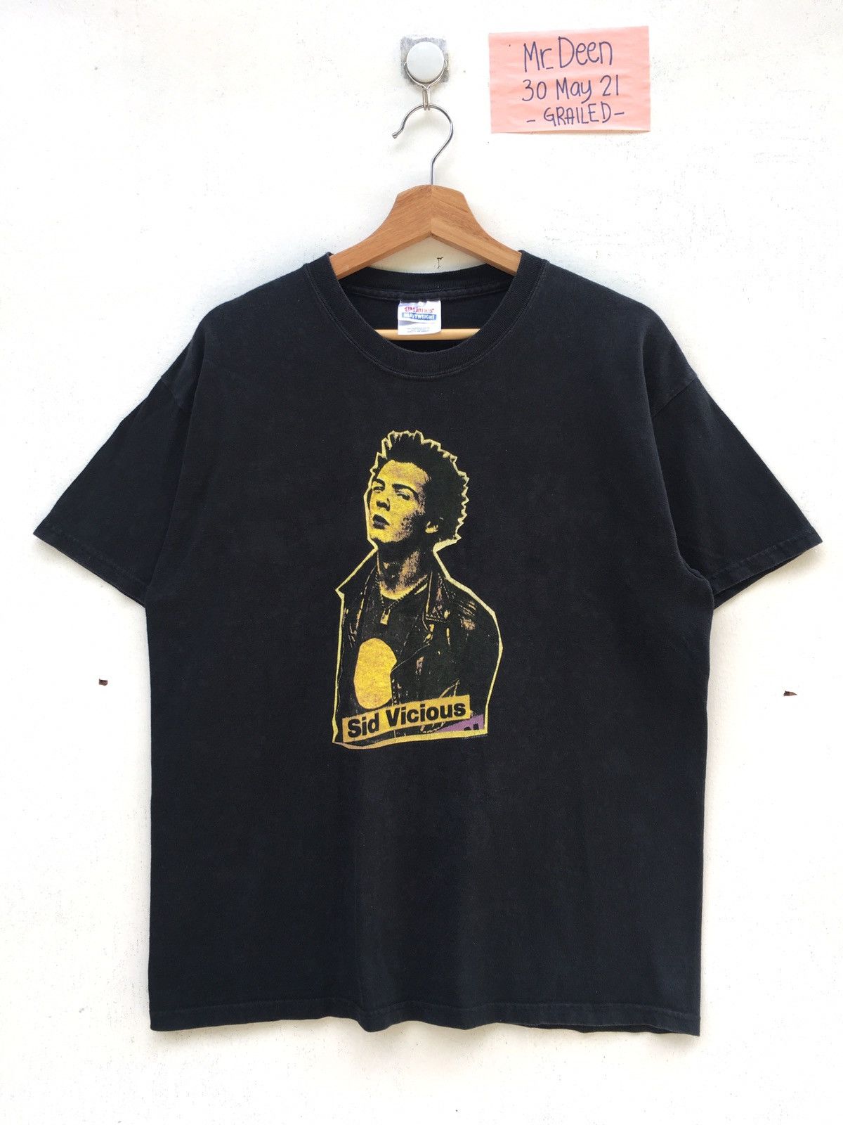 Band Tees Vintage 00’s Sid Vicious Sex Pistols Punk Tshirt Size US L / EU 52-54 / 3 - 2 Thumbnail