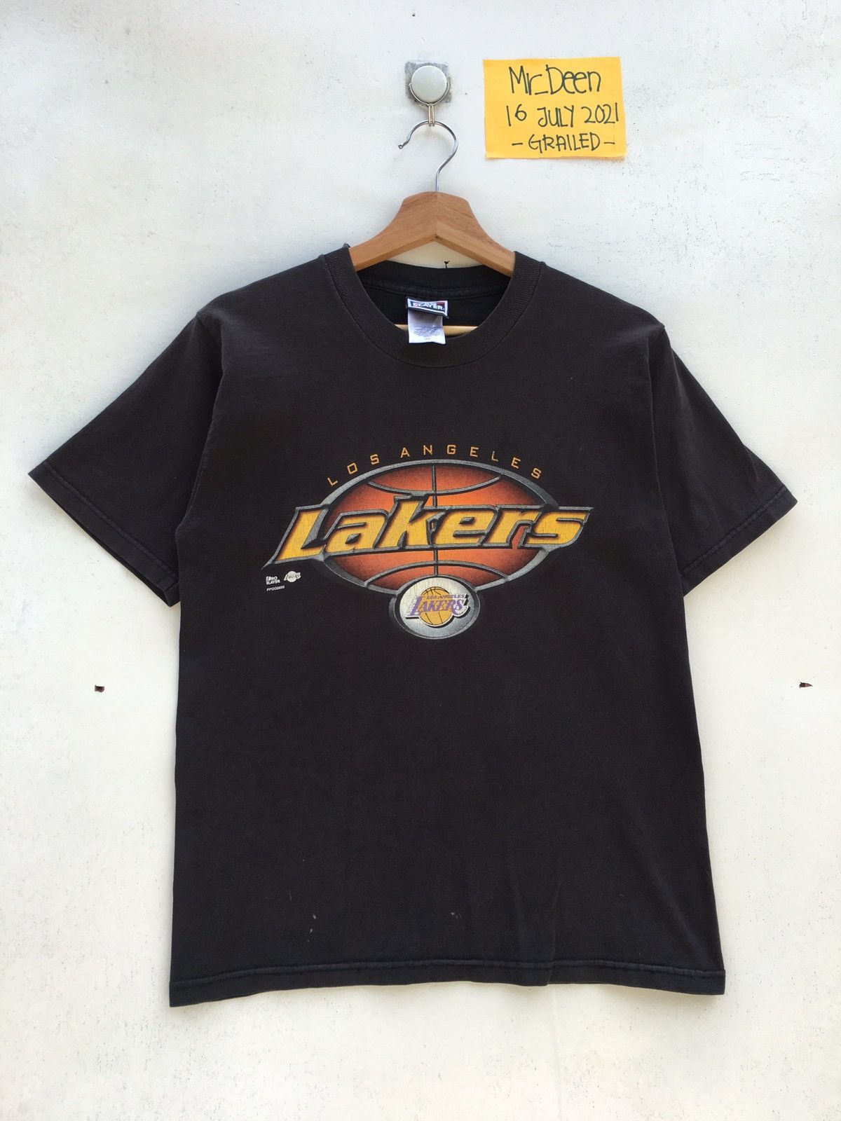 NBA Vintage NBA Los Angeles Lakers Tshirt Size US S / EU 44-46 / 1 - 2 Thumbnail