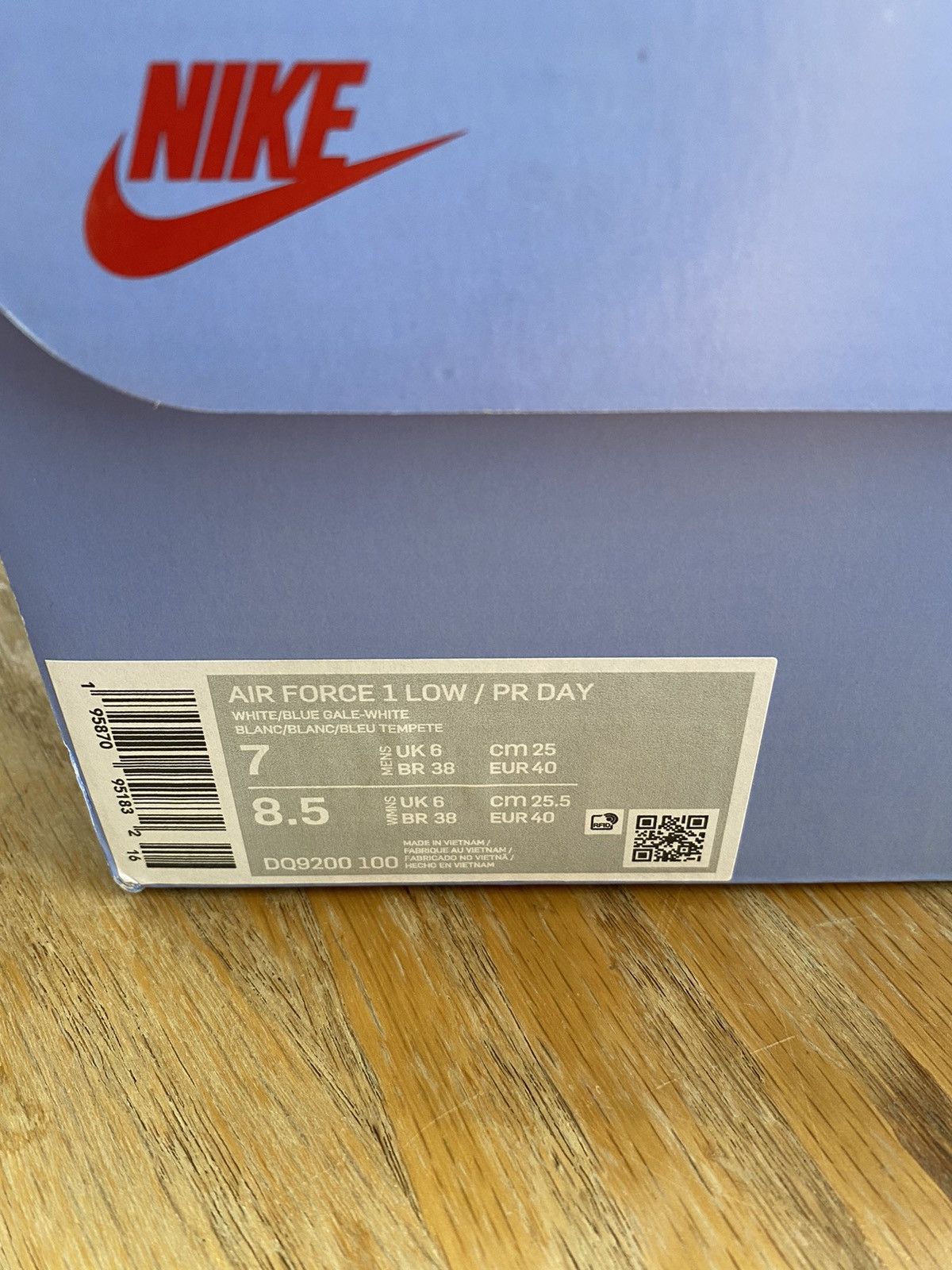 Nike Nike Air Force Puerto Rico Size 7 Size US 7 / EU 40 - 8 Thumbnail