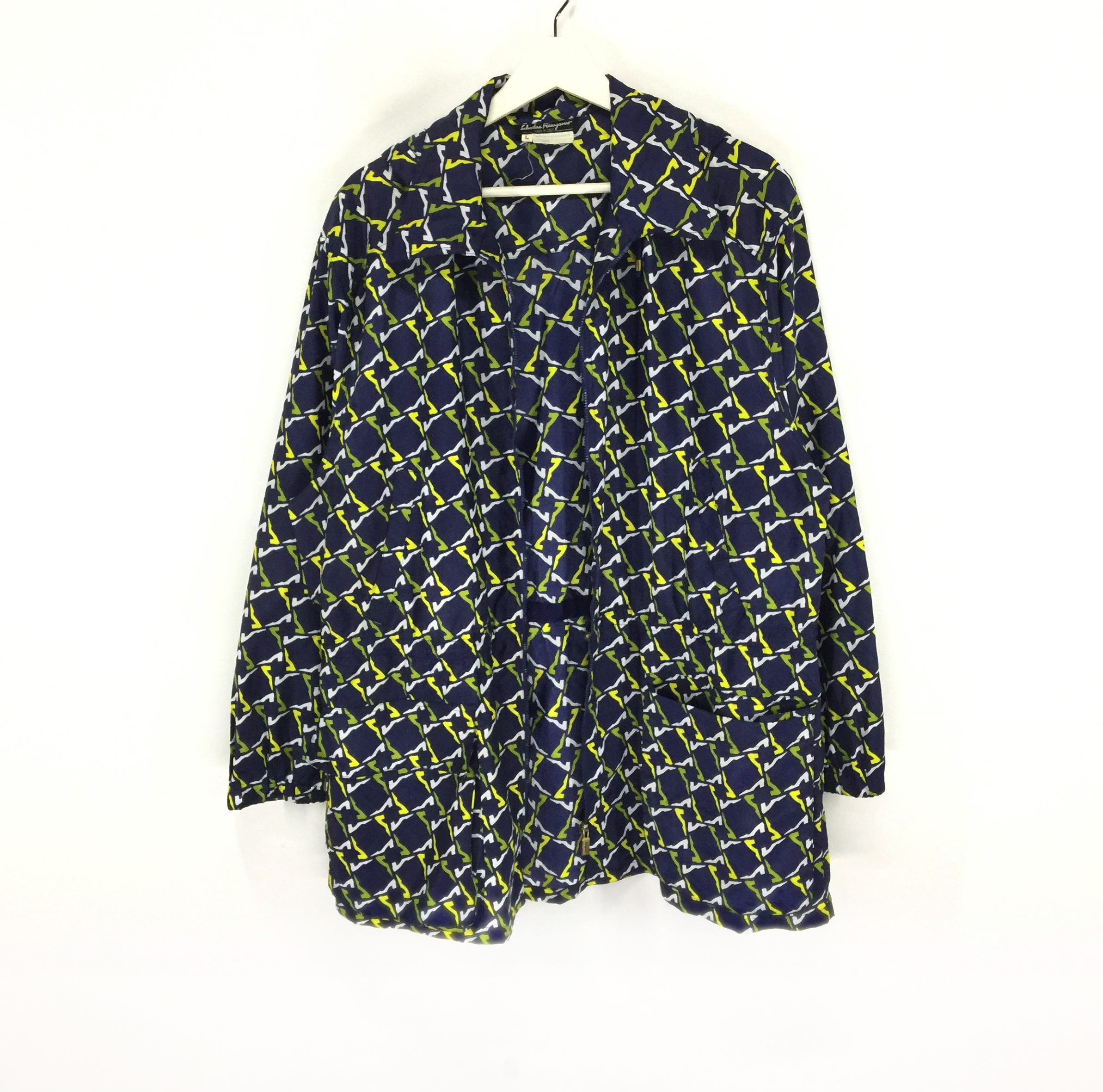 Salvatore Ferragamo Salvatore ferragamo all over abstract raincoat jacket Size US L / EU 52-54 / 3 - 1 Thumbnail