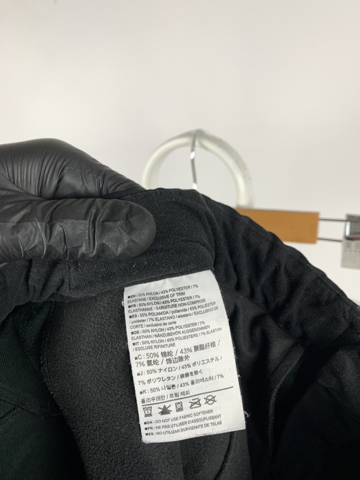 Arc'teryx Vintage Arcteryx Gamma AR Black Cargo Pants Travis Style Size US 29 - 19 Thumbnail