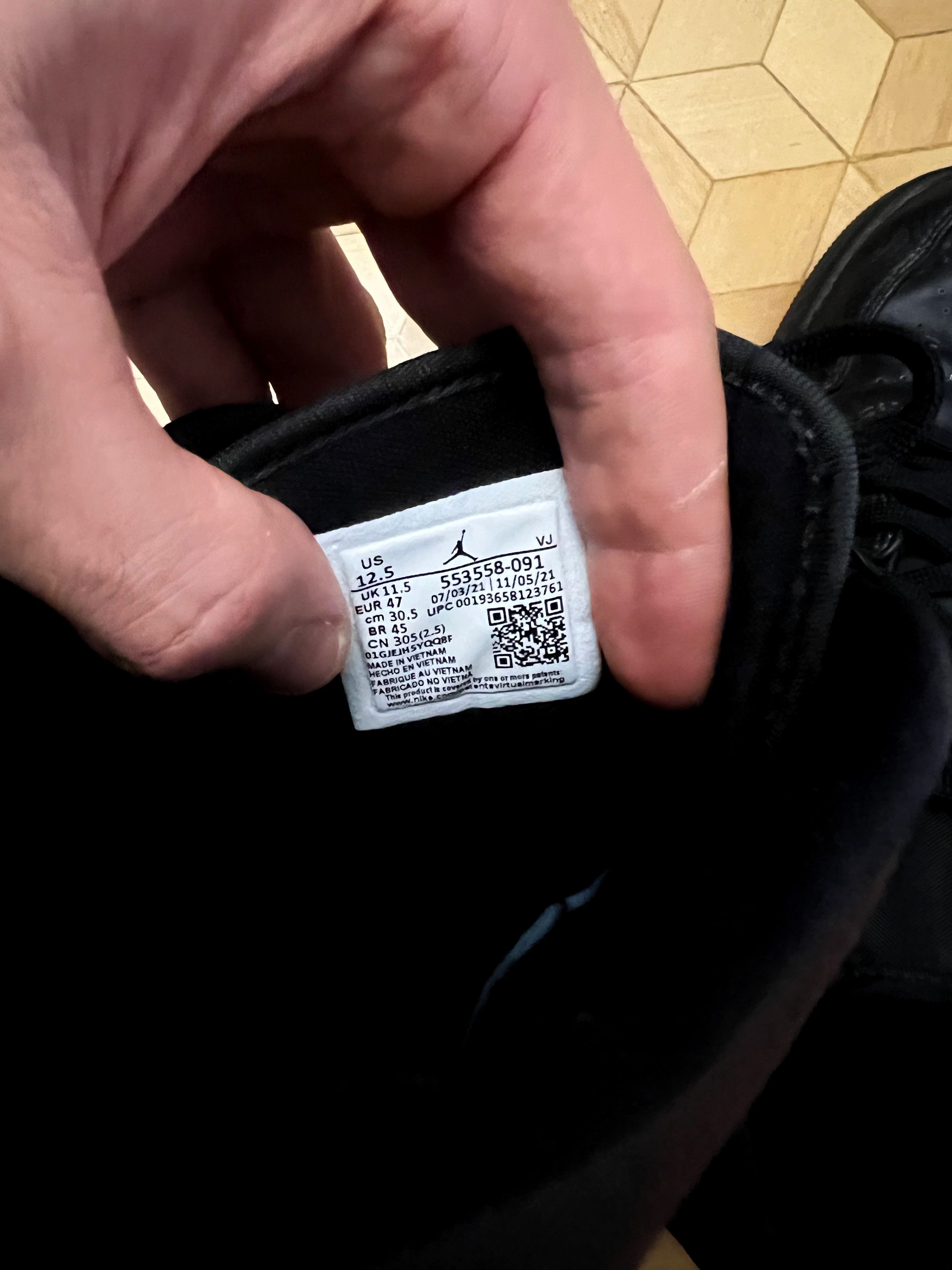 Jordan Brand × Nike Nike x Jordan: Air Jordan 1 Low 553558-091 (Triple Black) Size US 14 / EU 47 - 2 Thumbnail