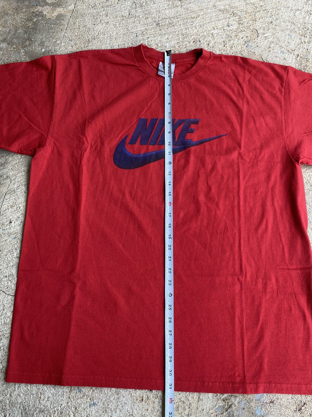 Nike × Vintage Vintage 90’s Y2K Nike Red Logo XL Shirt Size US XXL / EU 58 / 5 - 6 Thumbnail